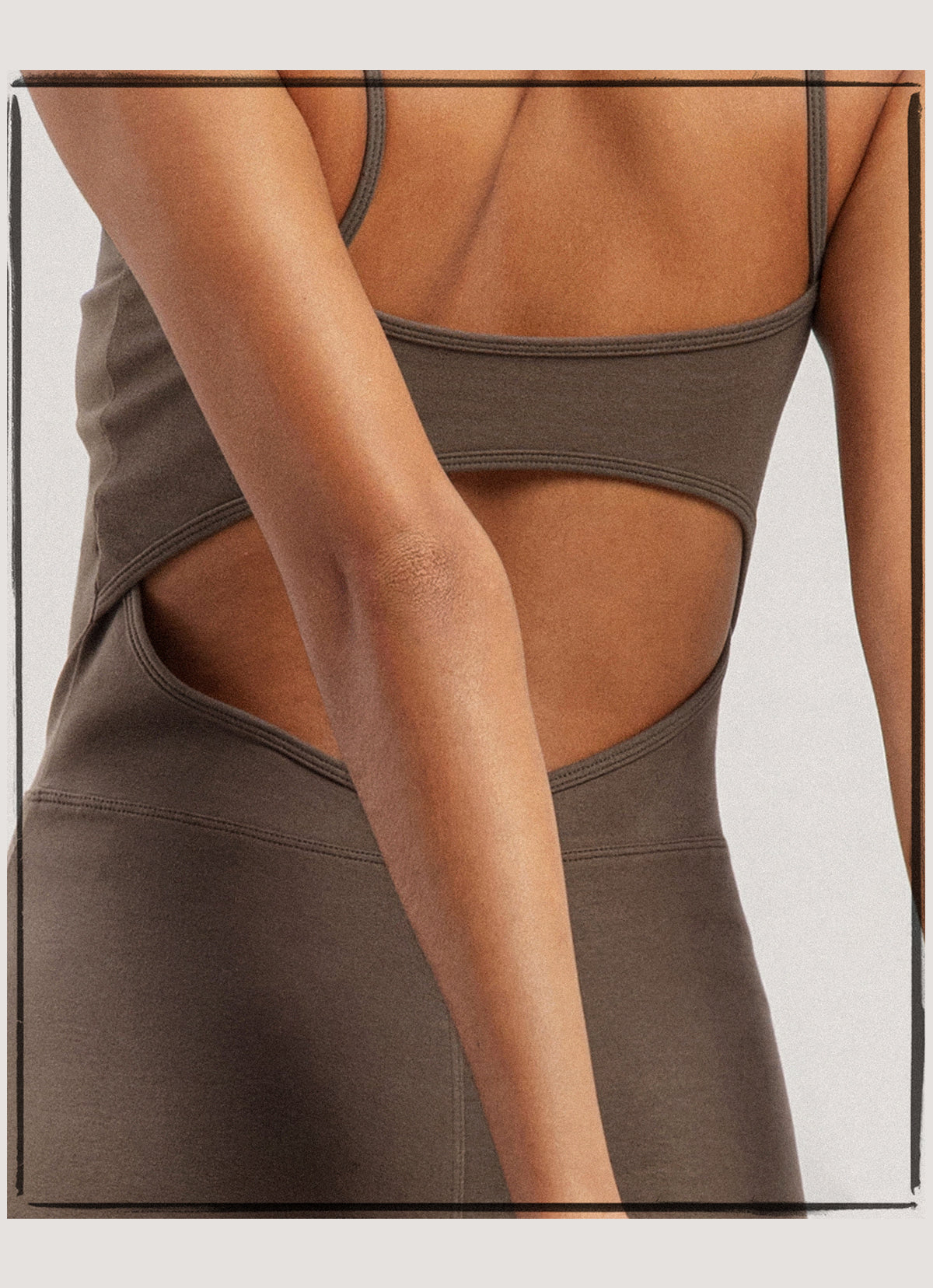 Cut-out bootcut jumpsuit_Major Brown