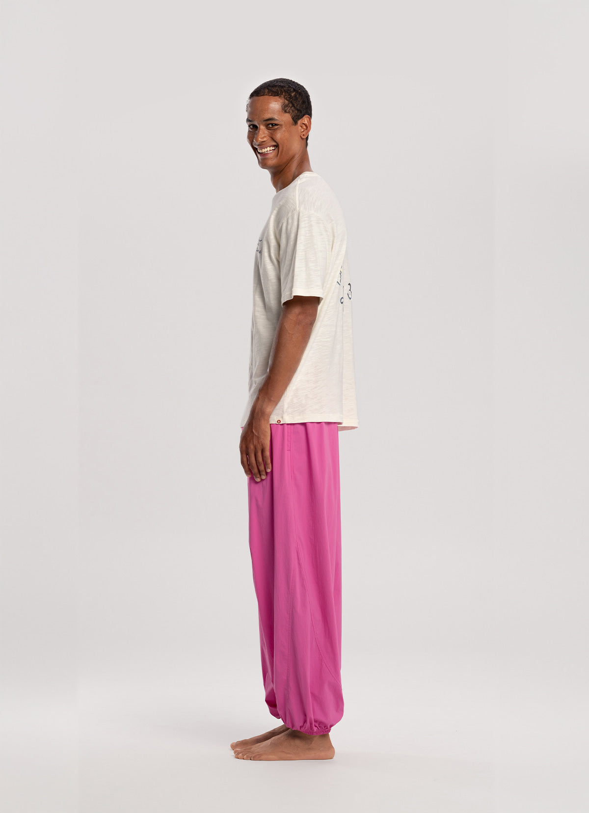 Diagonal jogger pants (Nylon ver.) (Unisex)_Fiji Flower