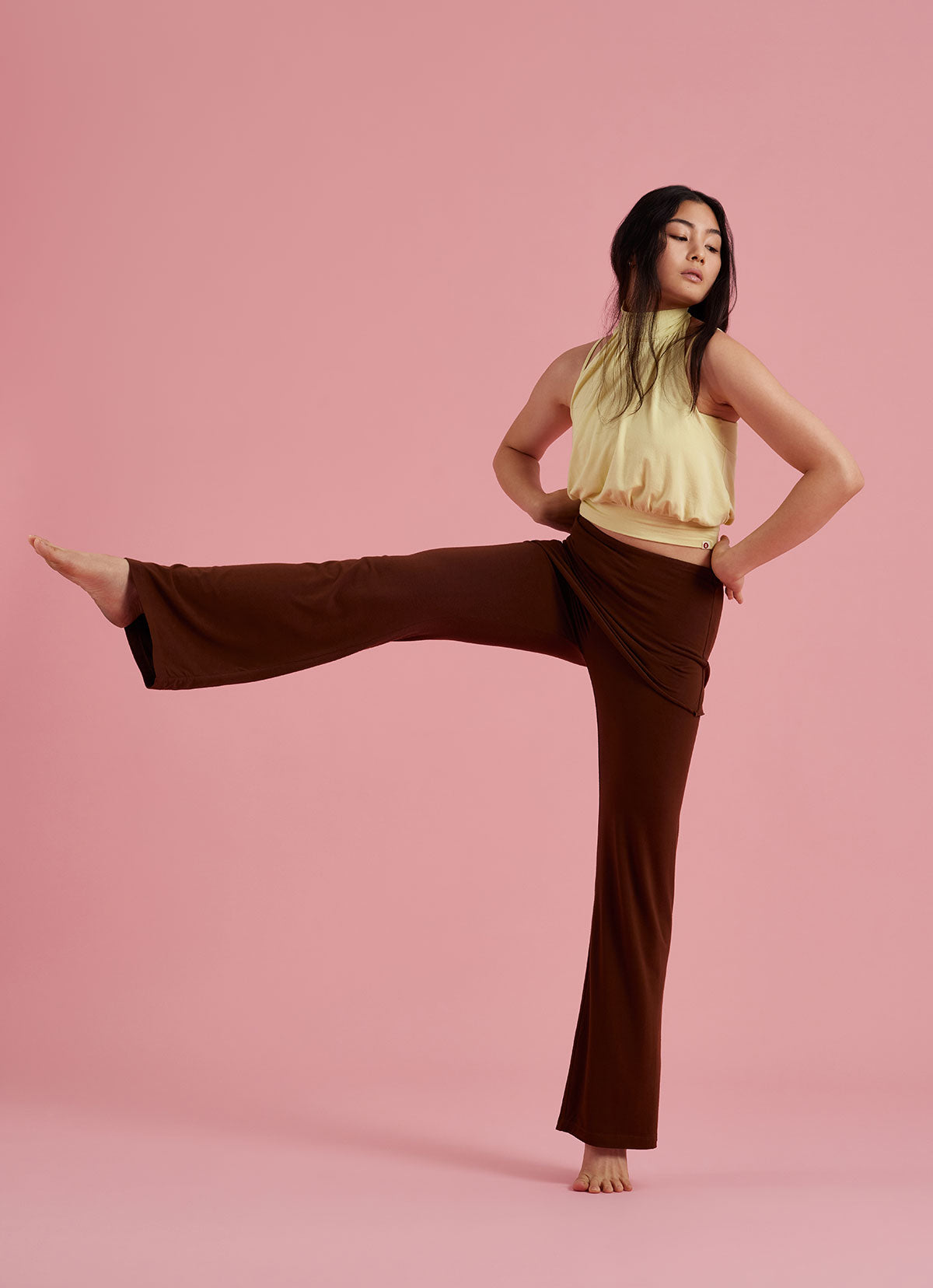 Mock-neck volume tank top_Dusty Yellow