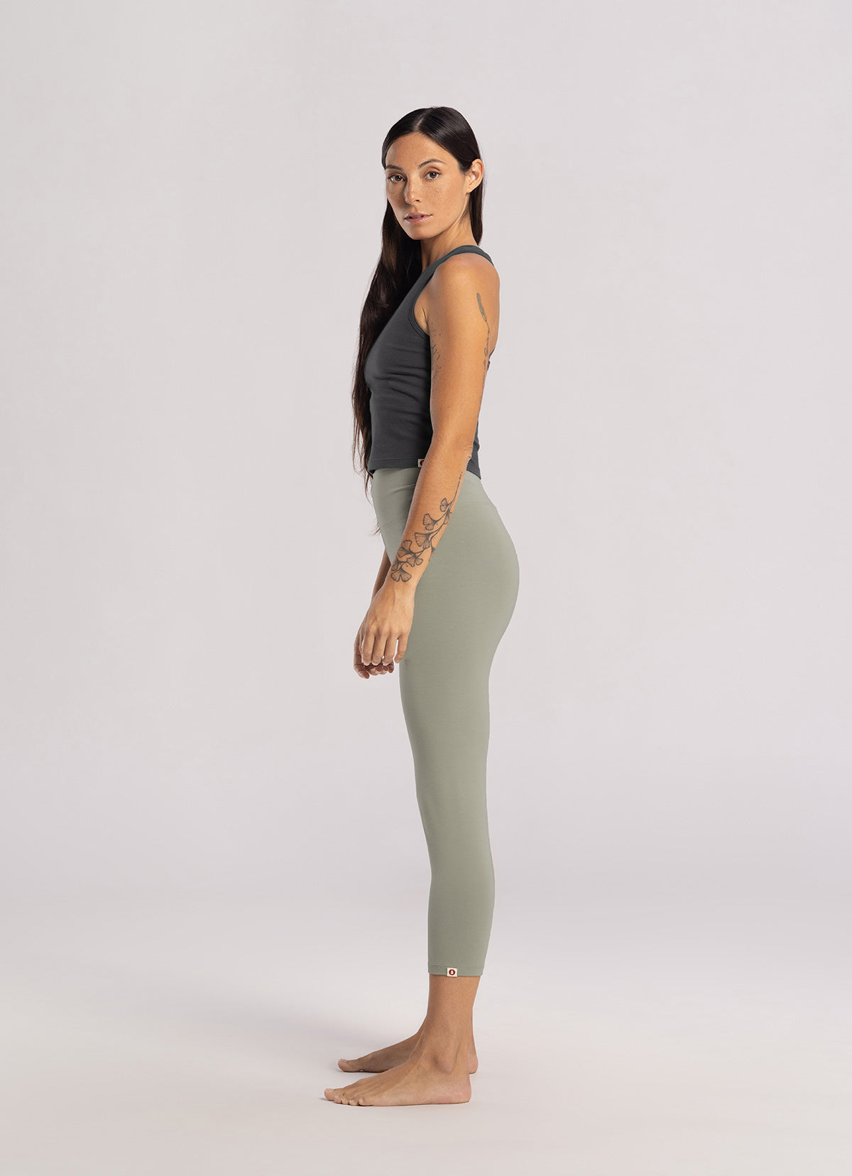 Bamboo simple crop pants_Eucalyptus