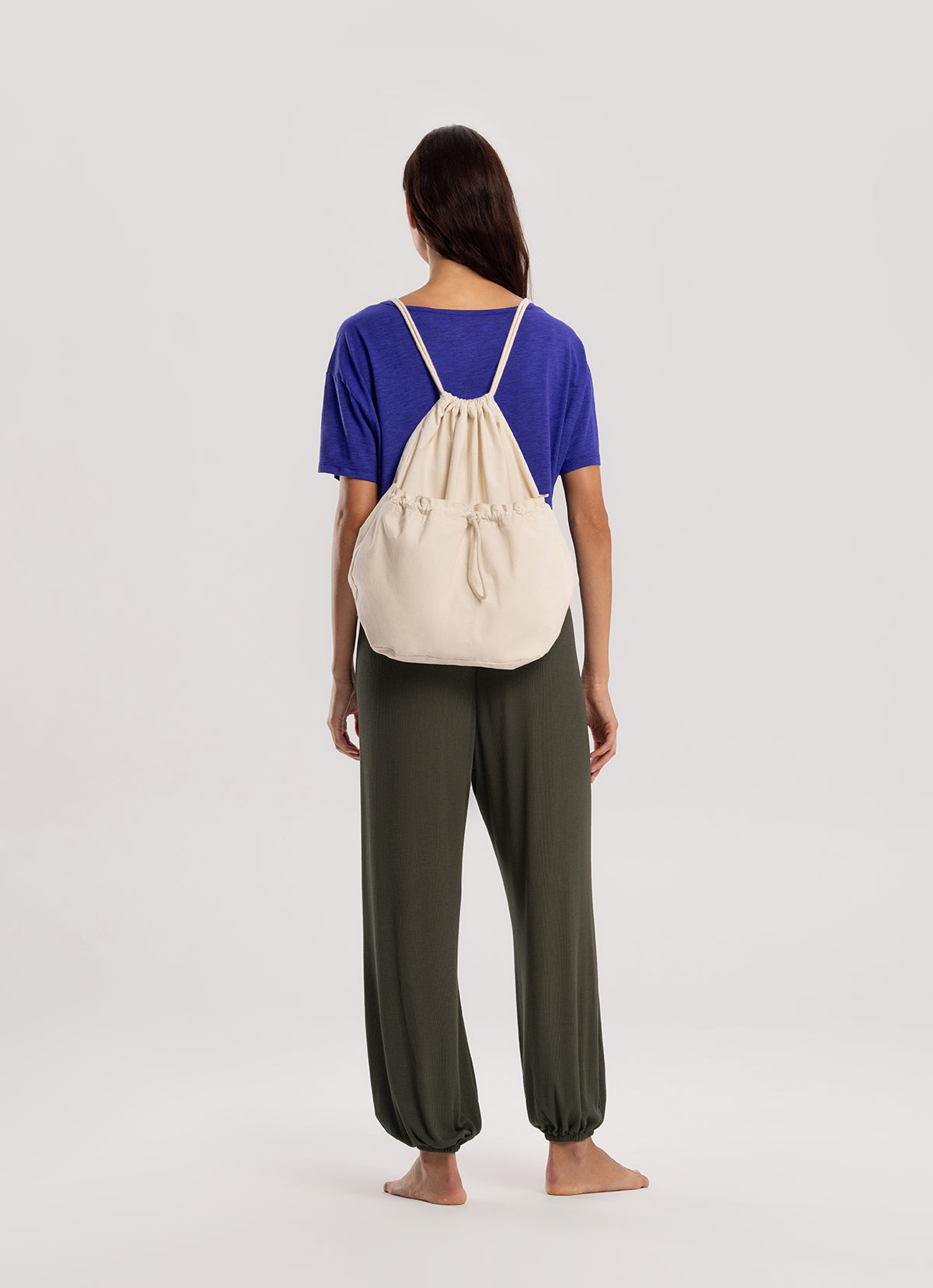 BM drawstring backpack_Ivory