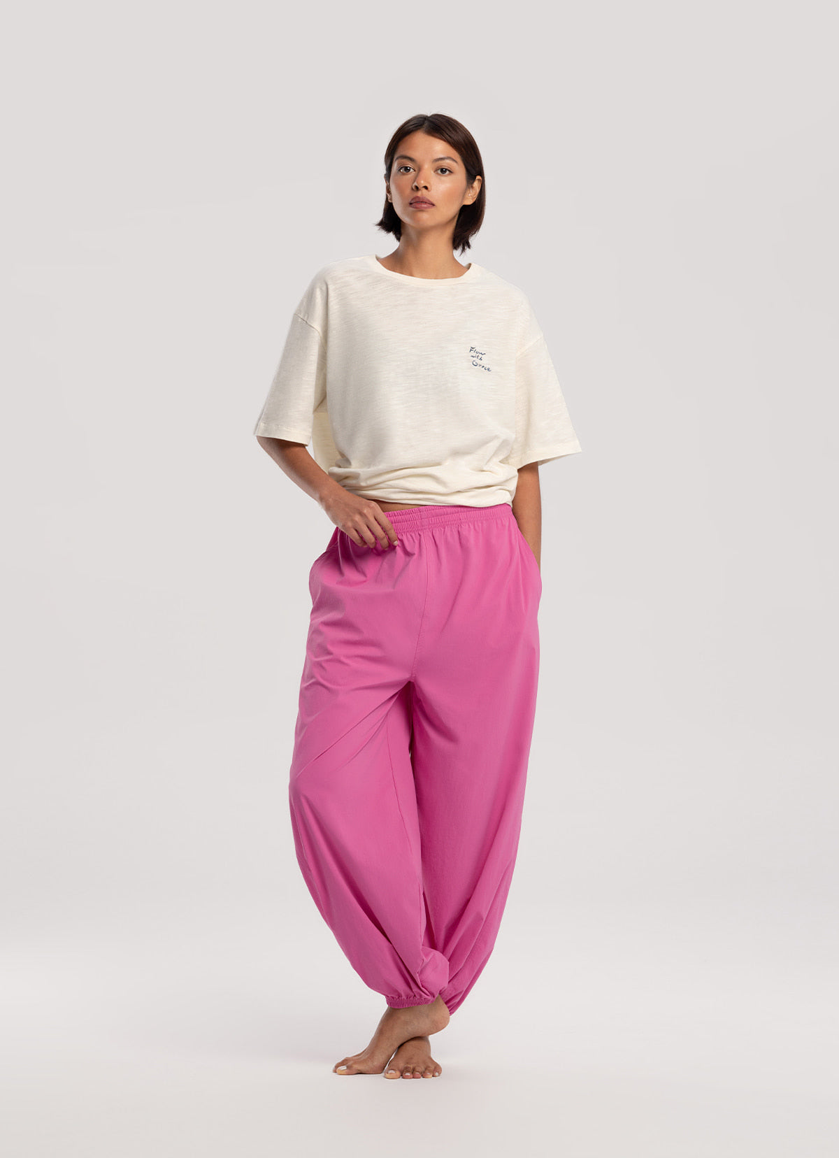 Diagonal jogger pants (Nylon ver.) (Unisex)_Fiji Flower