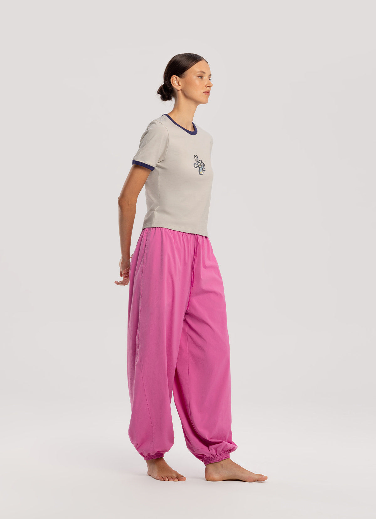 Diagonal jogger pants (Nylon ver.) (Unisex)_Fiji Flower