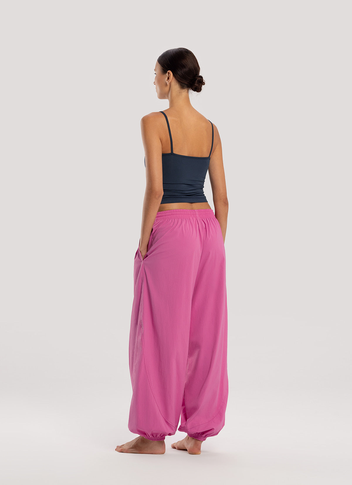 Diagonal jogger pants (Nylon ver.) (Unisex)_Fiji Flower