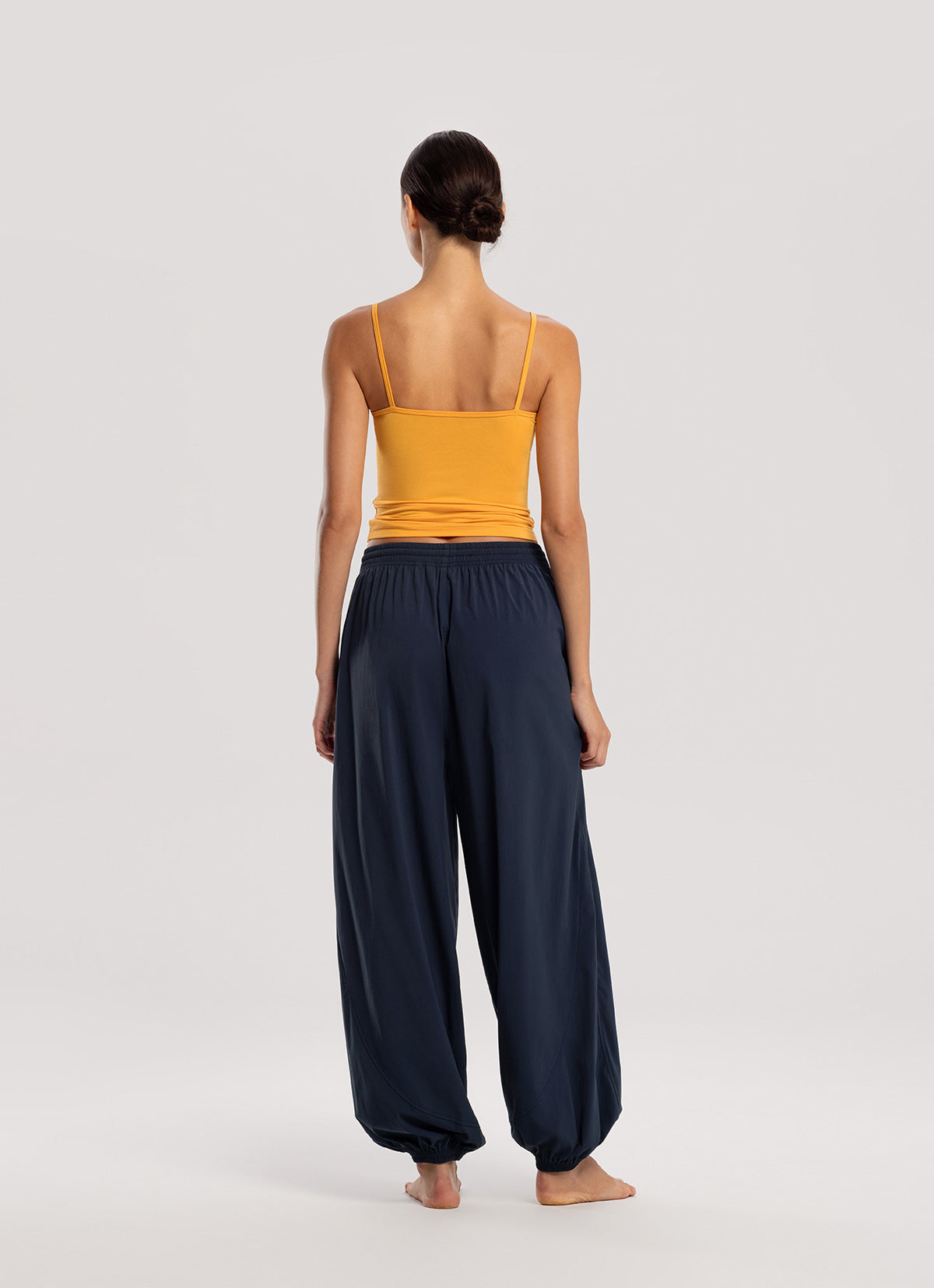 Diagonal jogger pants (Nylon ver.) (Unisex)_Dark Sapphire