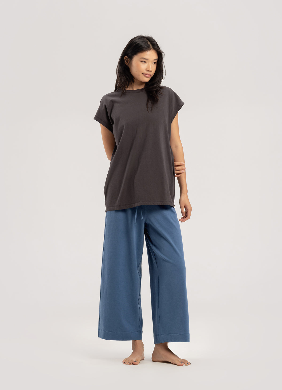 Vase short sleeve (Unisex)_Pavement