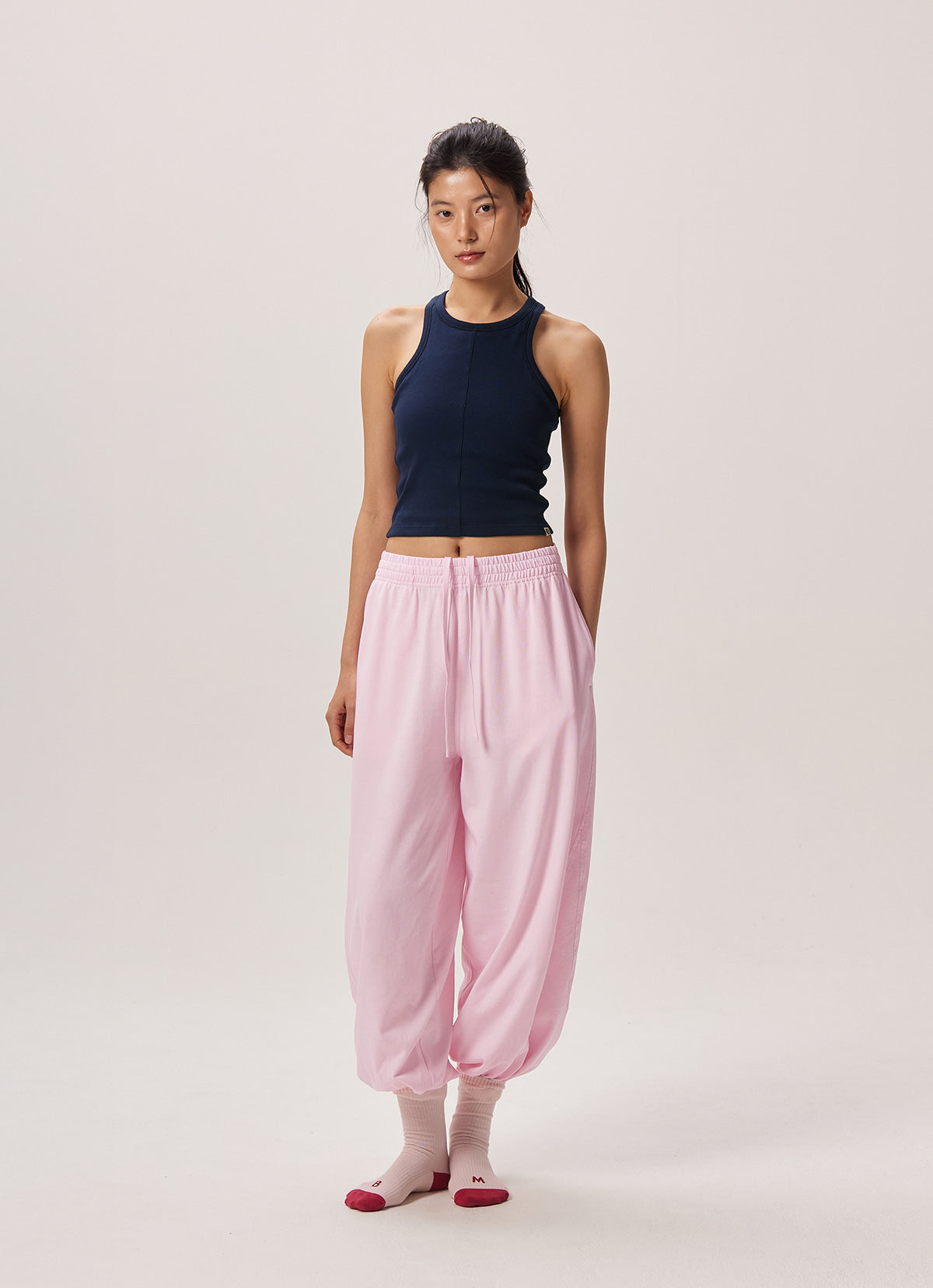 Diagonal jogger pants (Unisex)_Pink Tulle