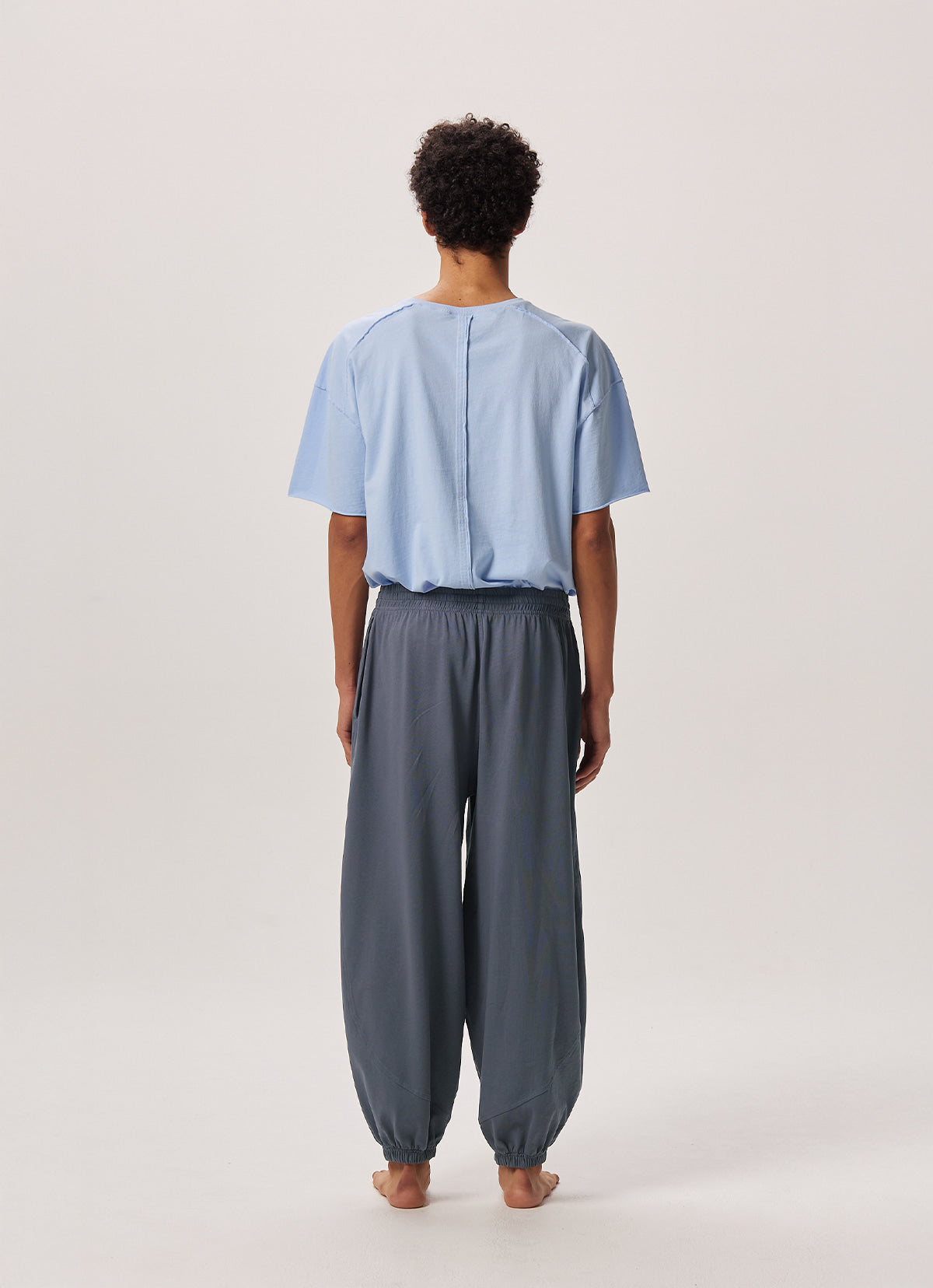 Diagonal jogger pants (Unisex)_Grisaille