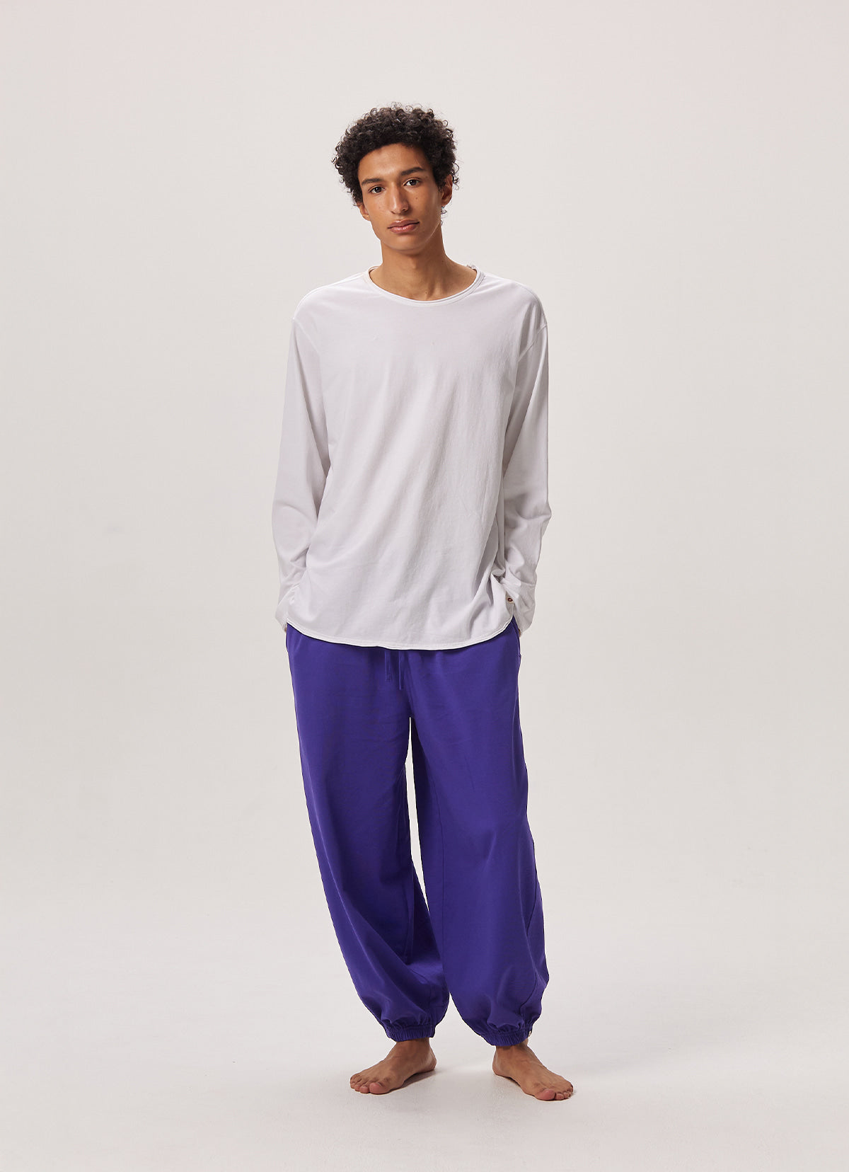 Diagonal jogger pants (Unisex)_Purple