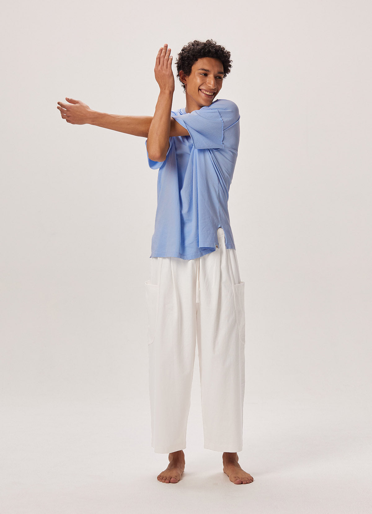 Out pocket crop pants (Unisex)_White Alyssum