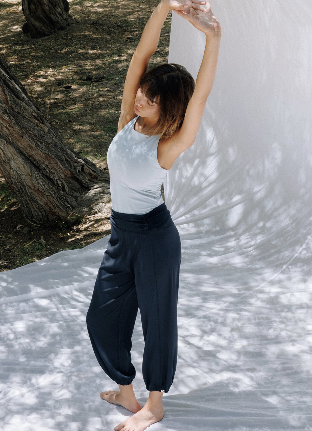 [Movement Line] Shirring jogger pants_Anthracite