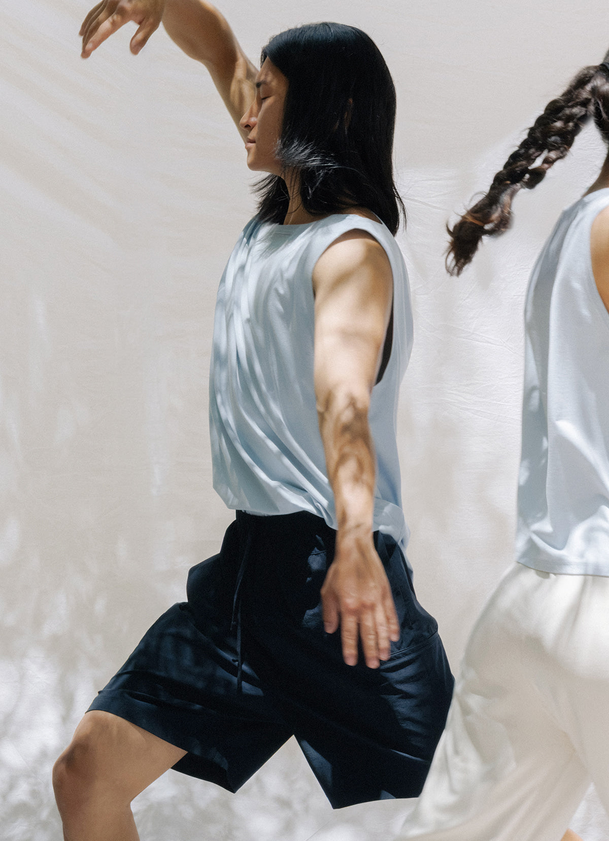 [Movement Line] Flow shorts (For Men)_Carbon