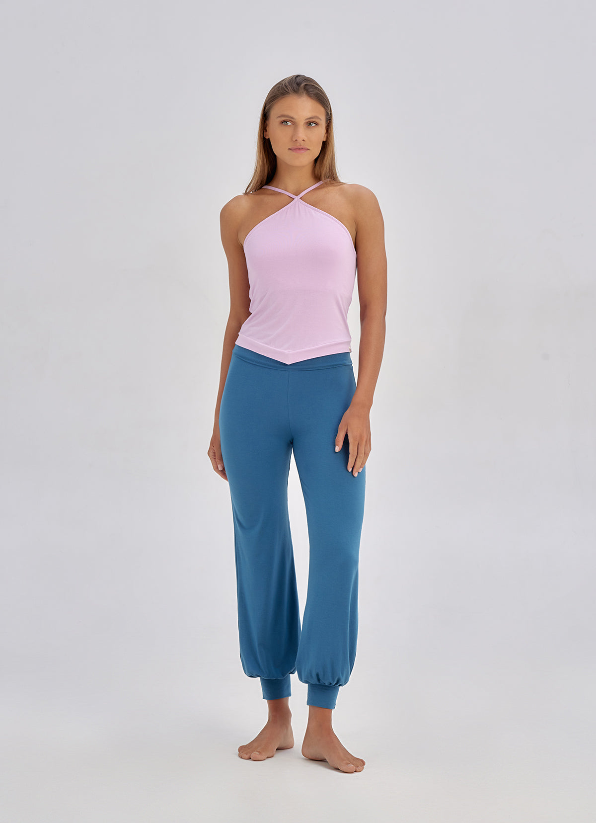 Simple pot ankle pants_Deep Dive