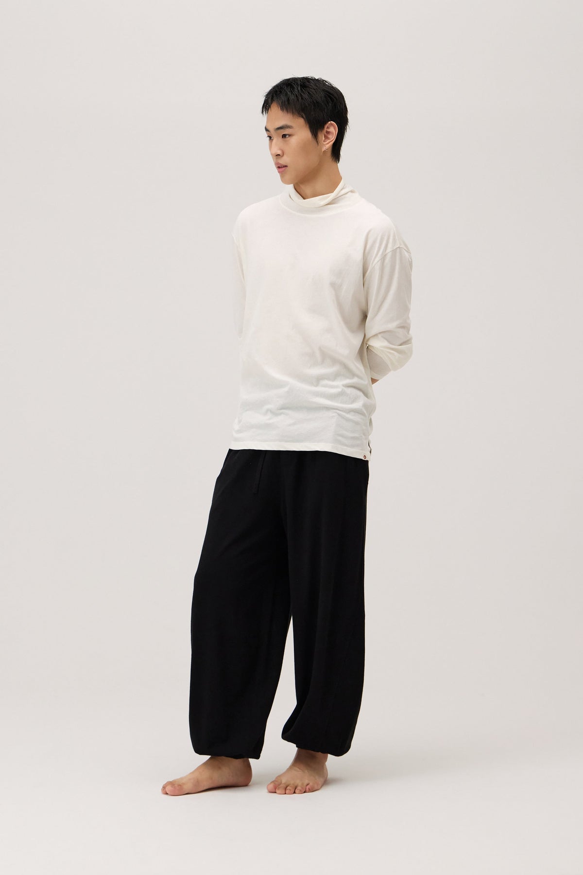 Nabhas long sleeve (Unisex)_Tofu