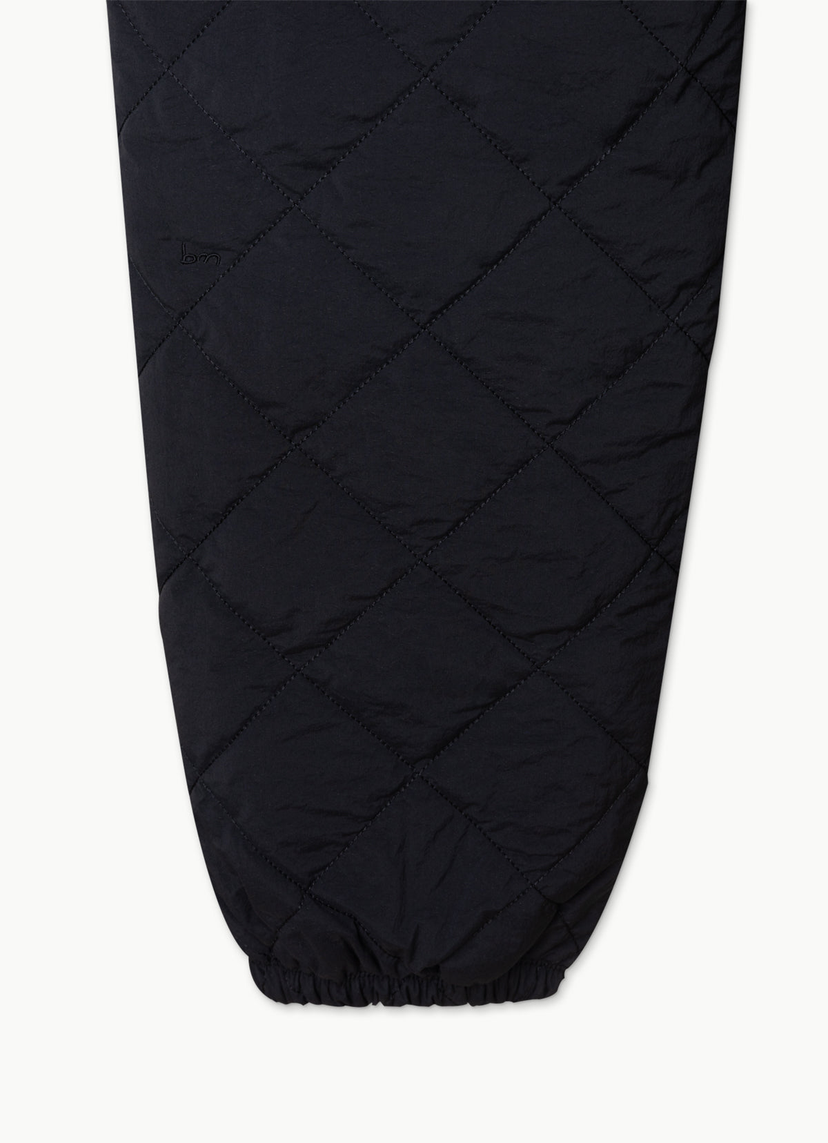 Quilted bulky pants_Black