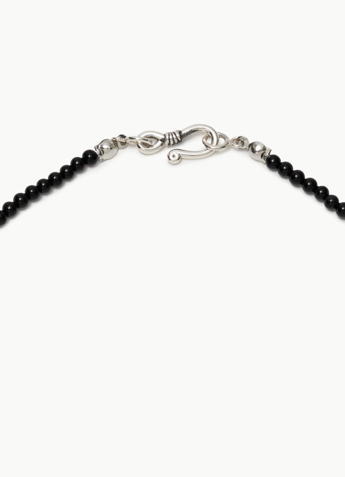 Surya beaded necklace_Black