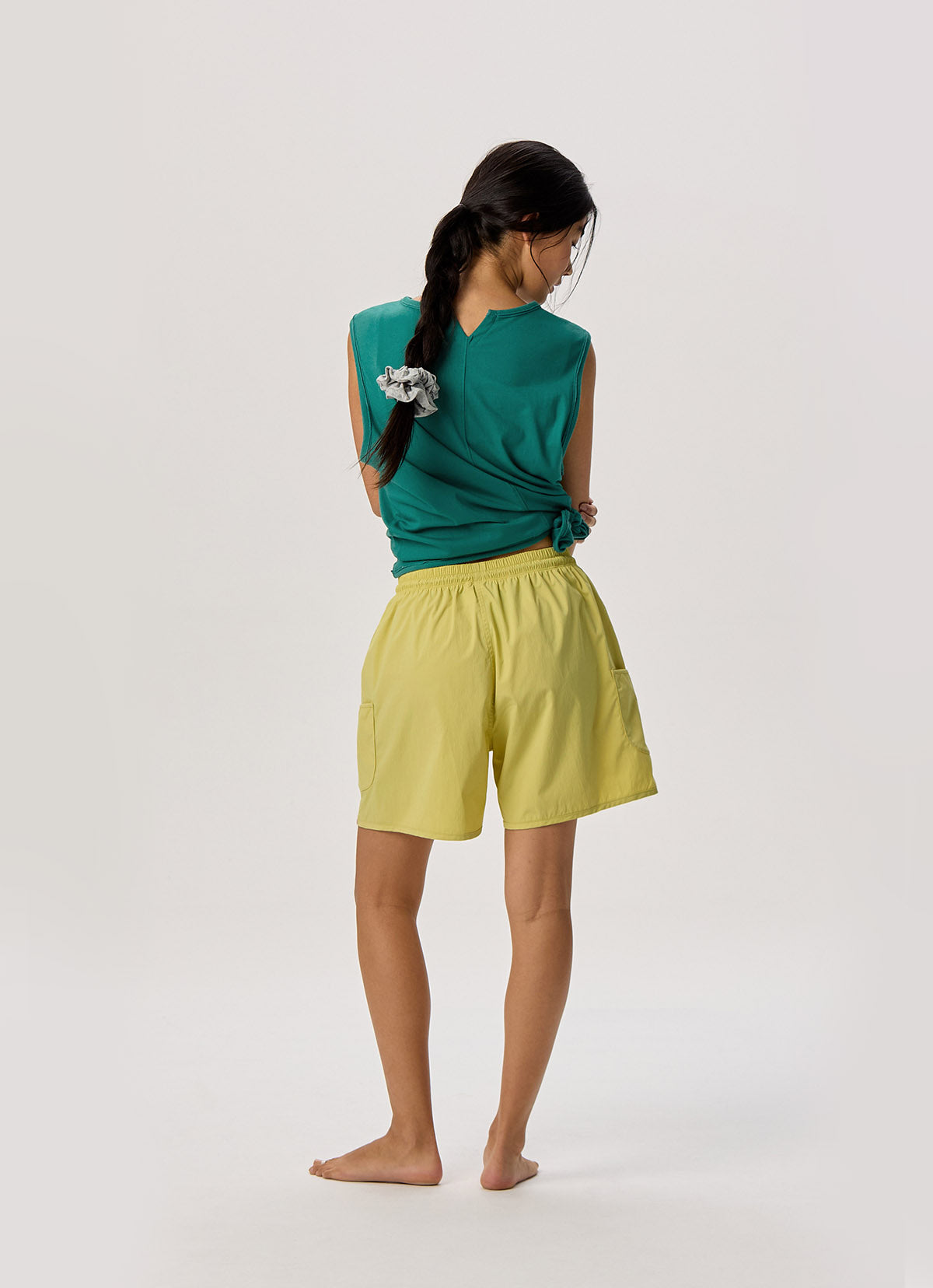 Pocket wide shorts (Unisex)_Muted Lime