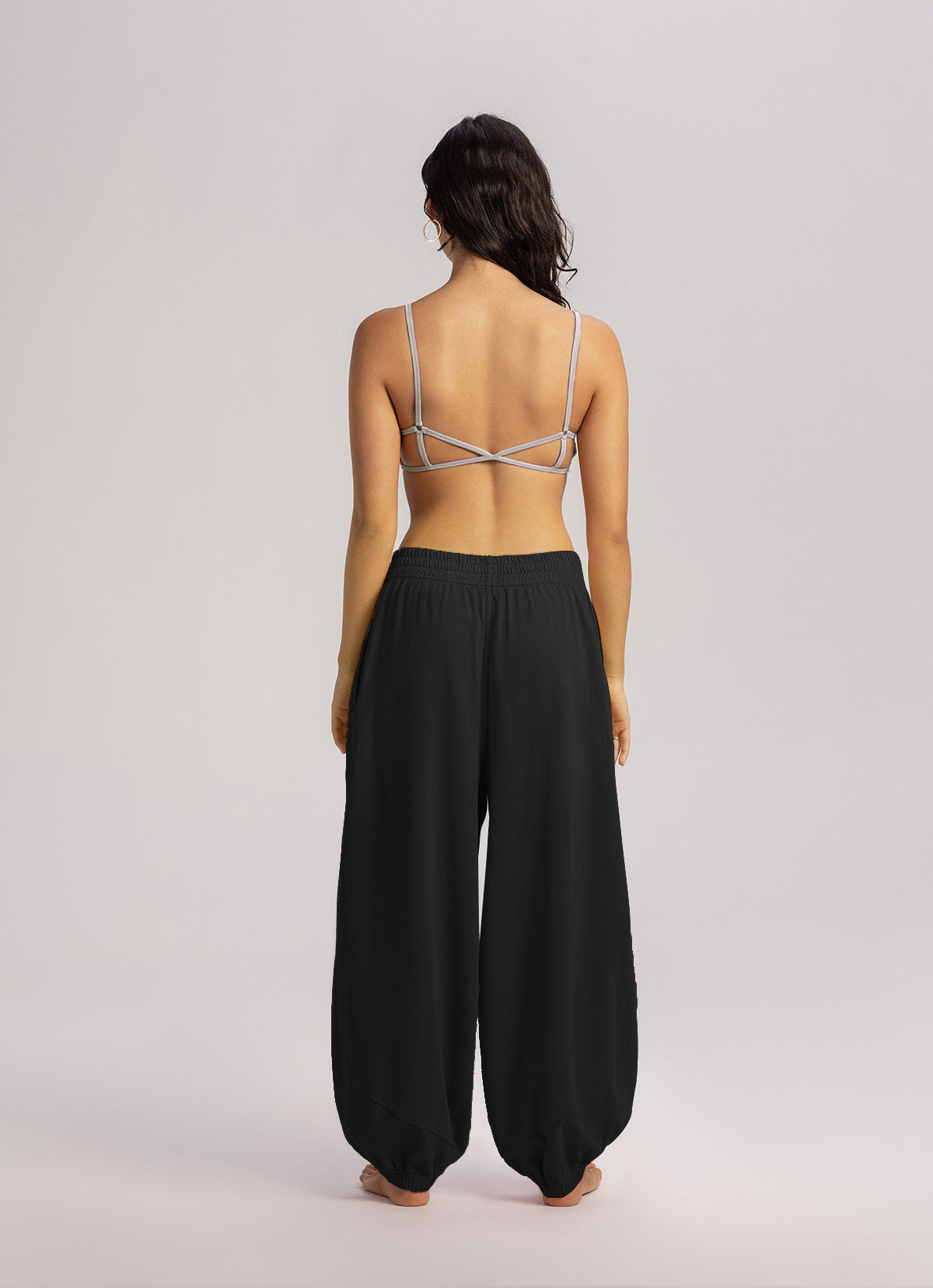 Diagonal jogger pants (Unisex)_Black