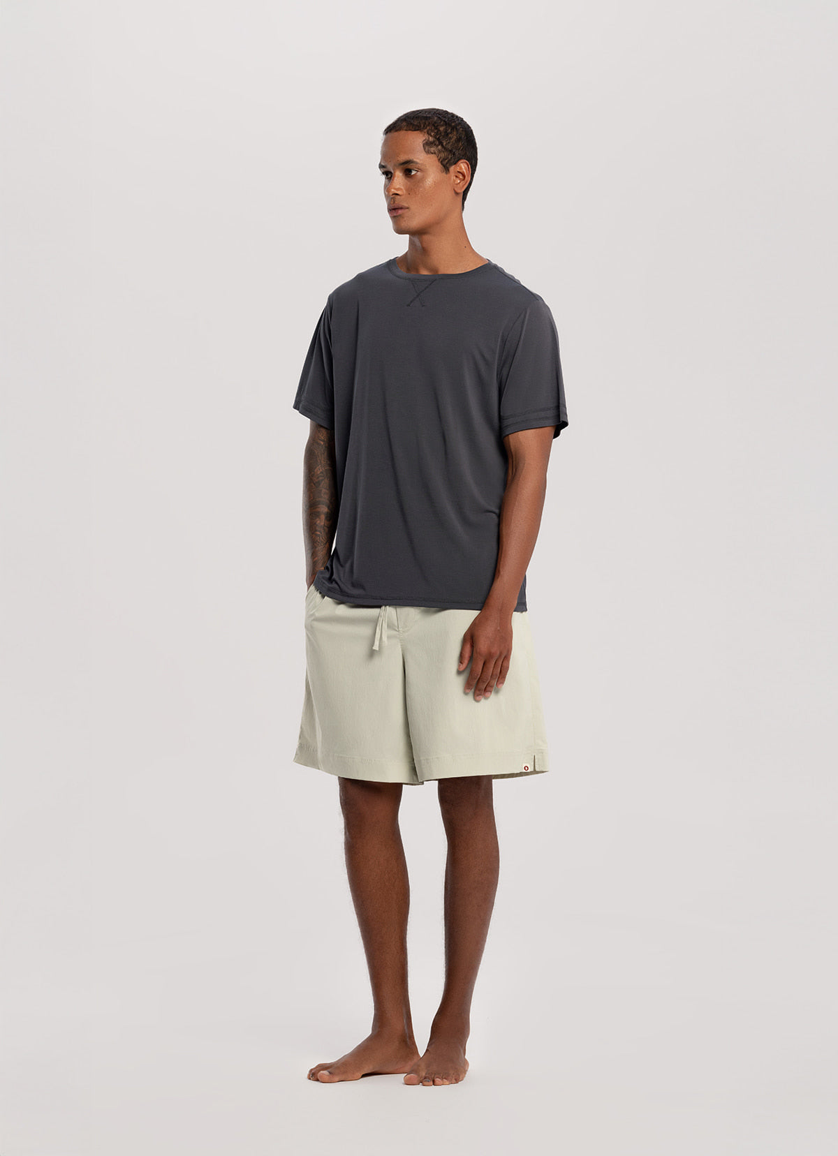 Light shorts (for Men)_Celadon Tint