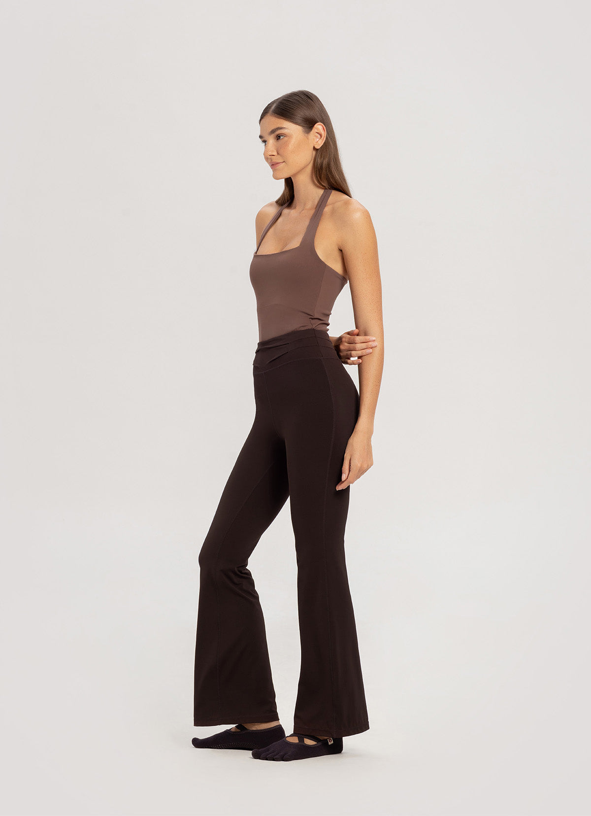 [Movement Line] Shirring flare pants_Mole