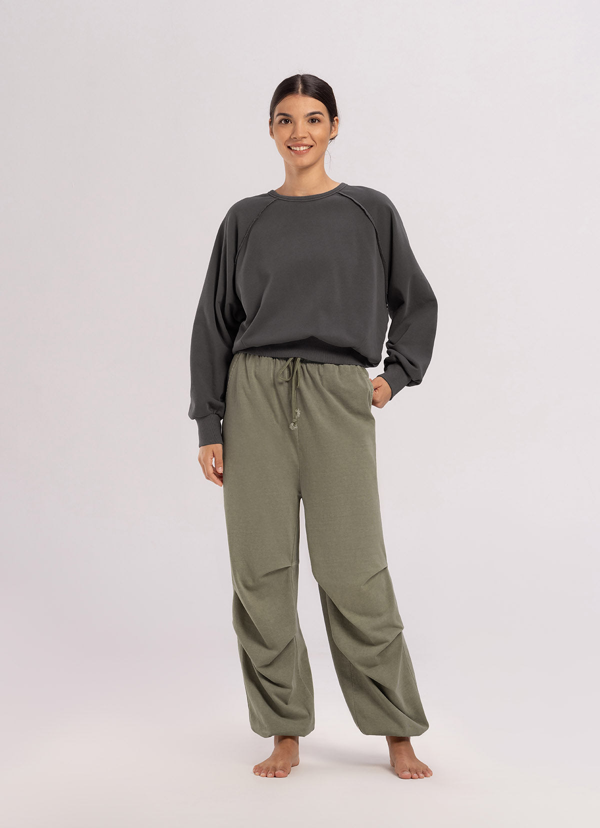 Double tuck pants_Grey Khaki