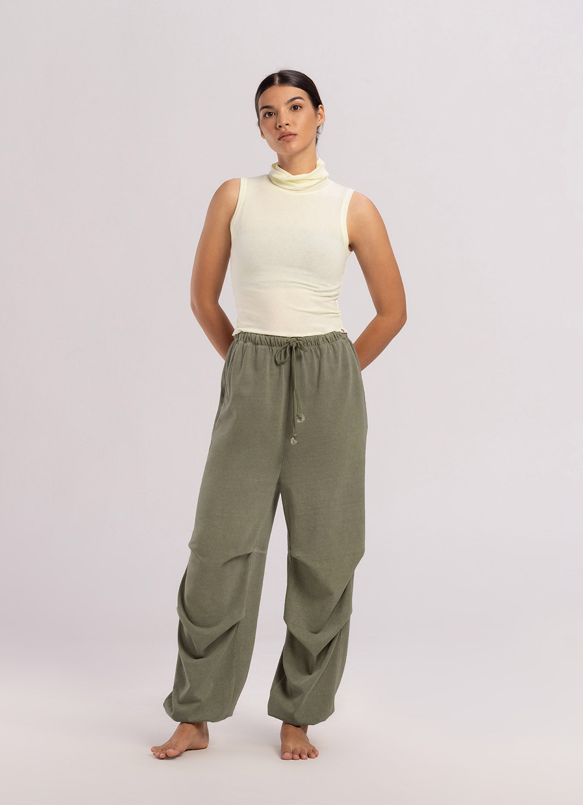 Double tuck pants_Grey Khaki