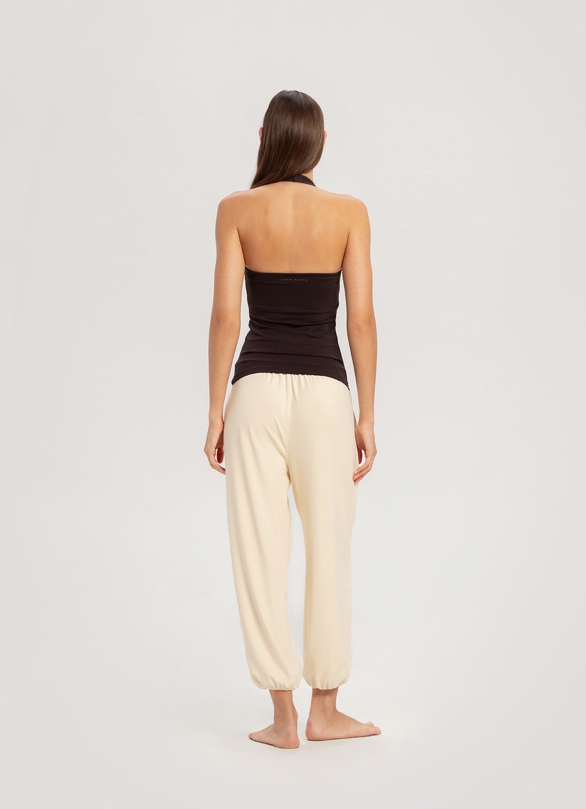 [Movement Line] Square halter tank top_Mole