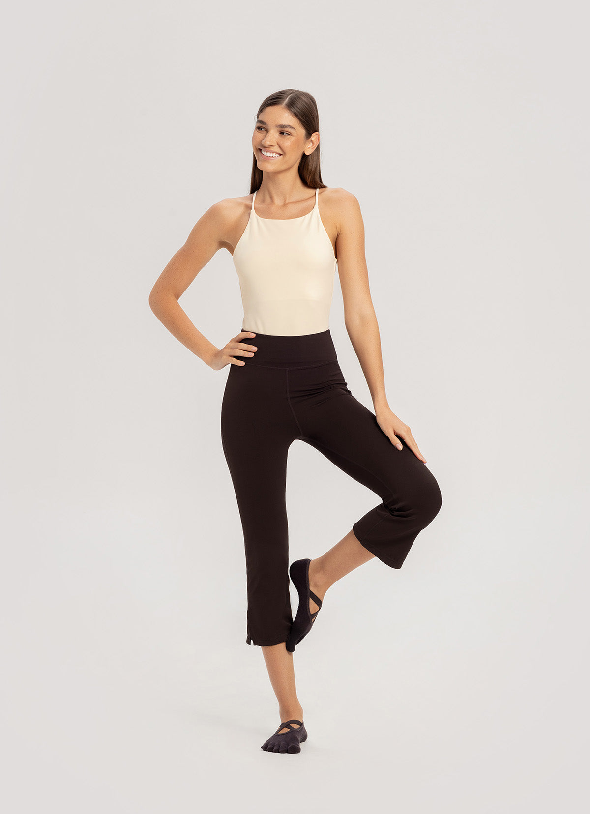 [Movement Line] Capri slit pants_Mole