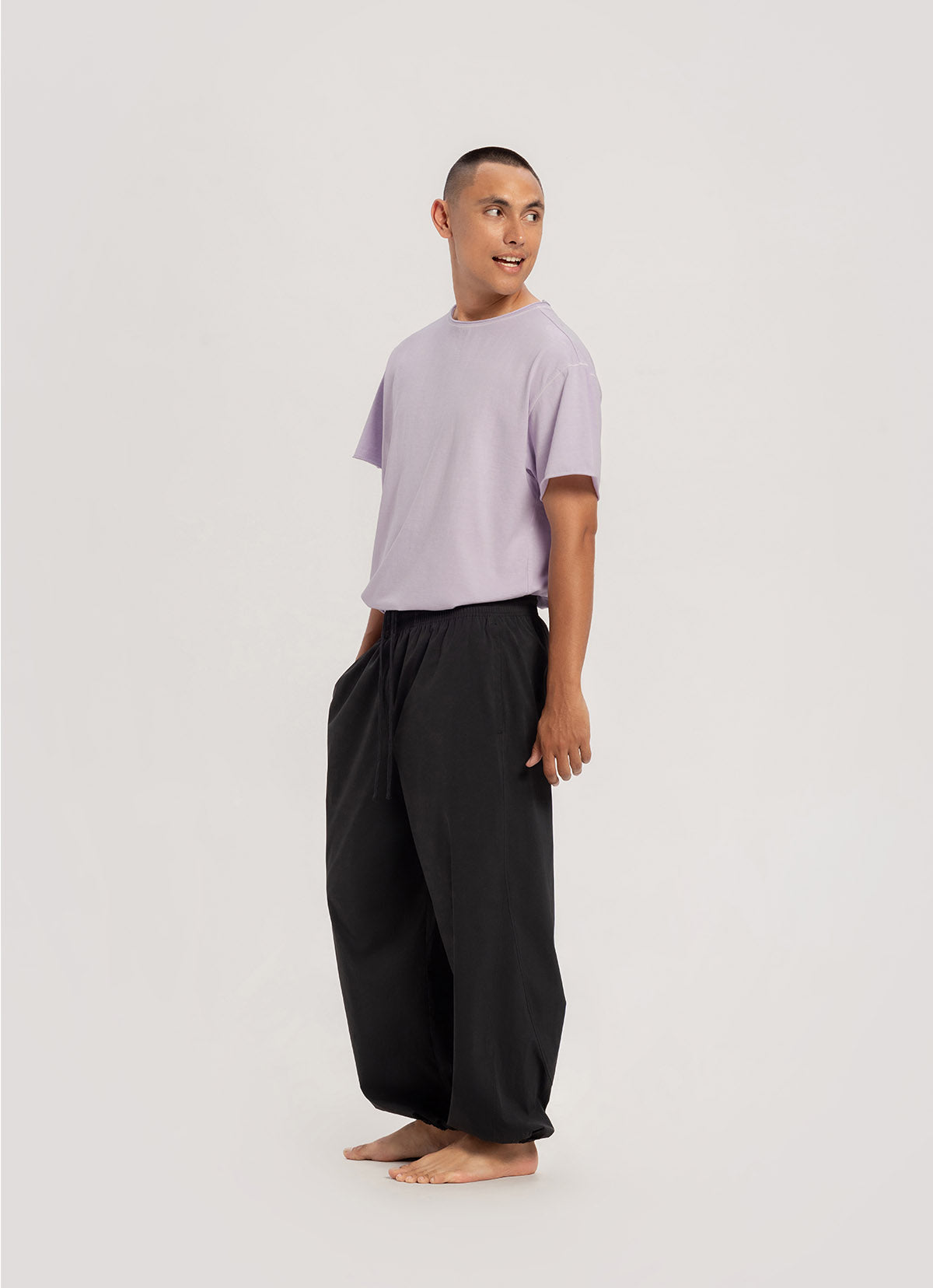 Diagonal jogger pants (Nylon ver.)_Black