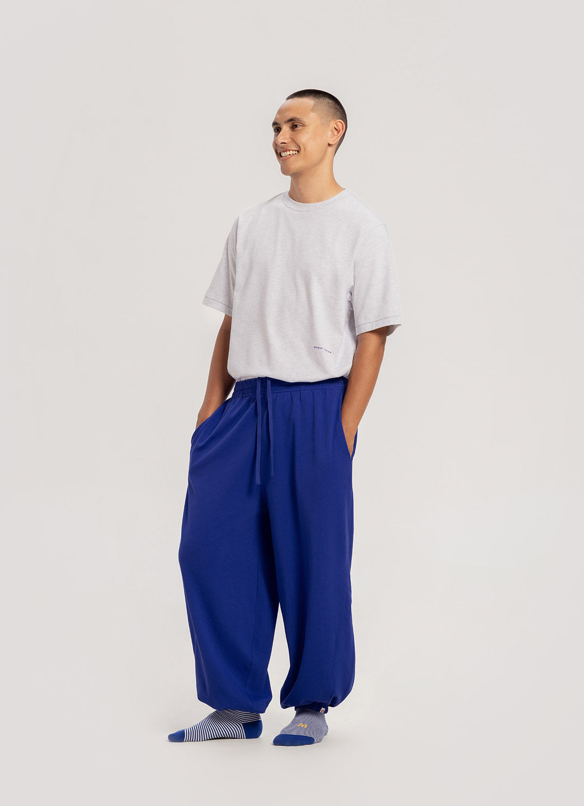 BUDHI MUDRA Rib jogger pants ネイビー XS Rib jogger ankle pants_Delphinium Blue – BUDHI MUDRA JAPAN