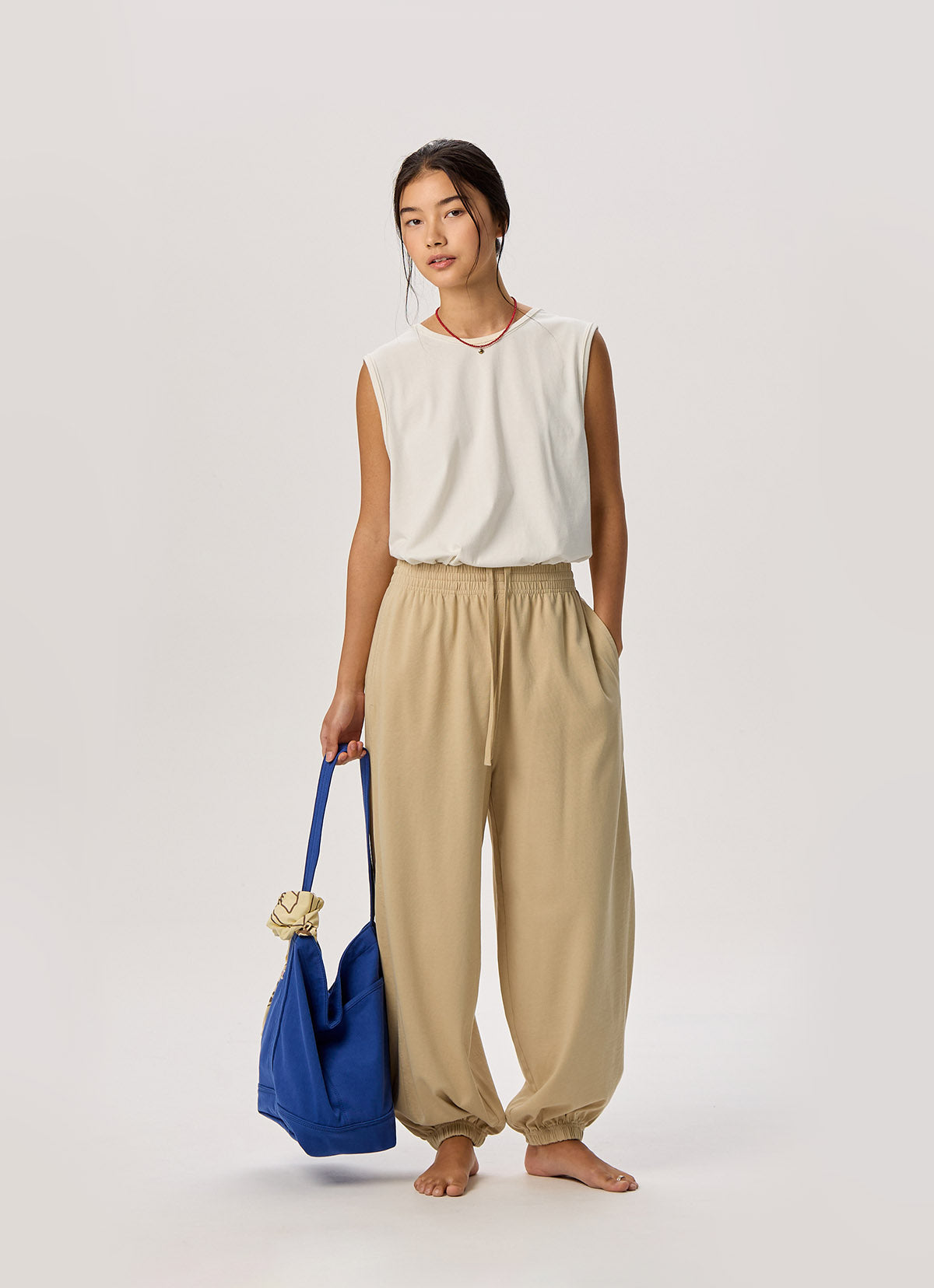 V slit sleeveless (Unisex)_Star White