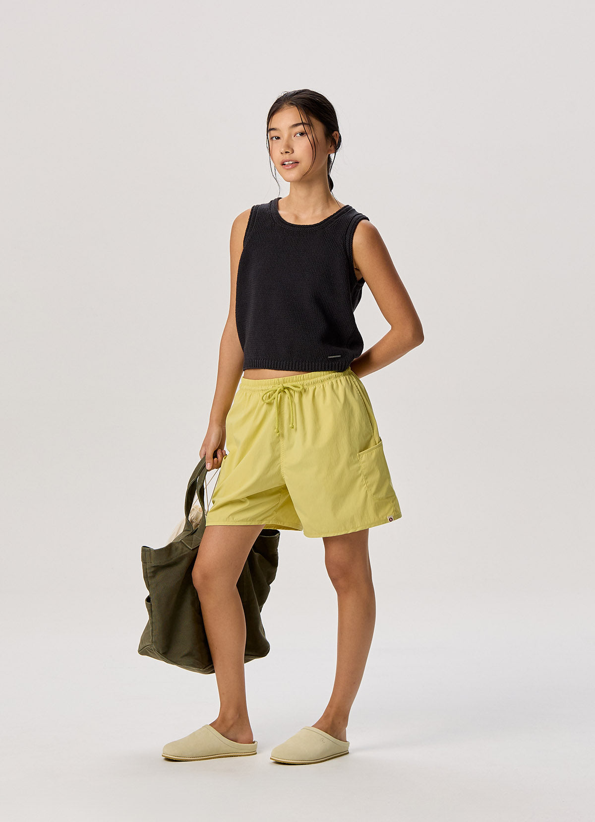 Pocket wide shorts (Unisex)_Muted Lime