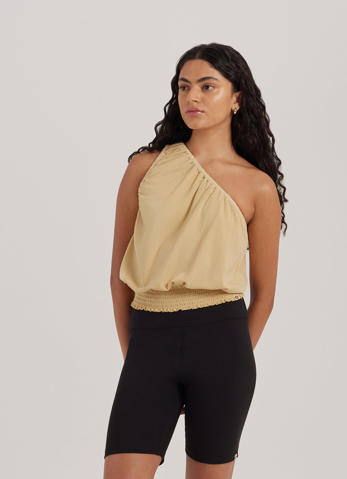 One shoulder shirring top_Boulder