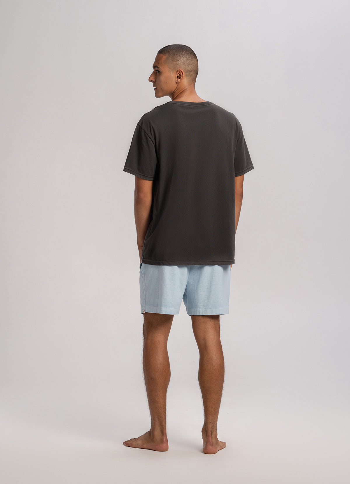 One tuck panelled shorts (Unisex)_Celestial Blue