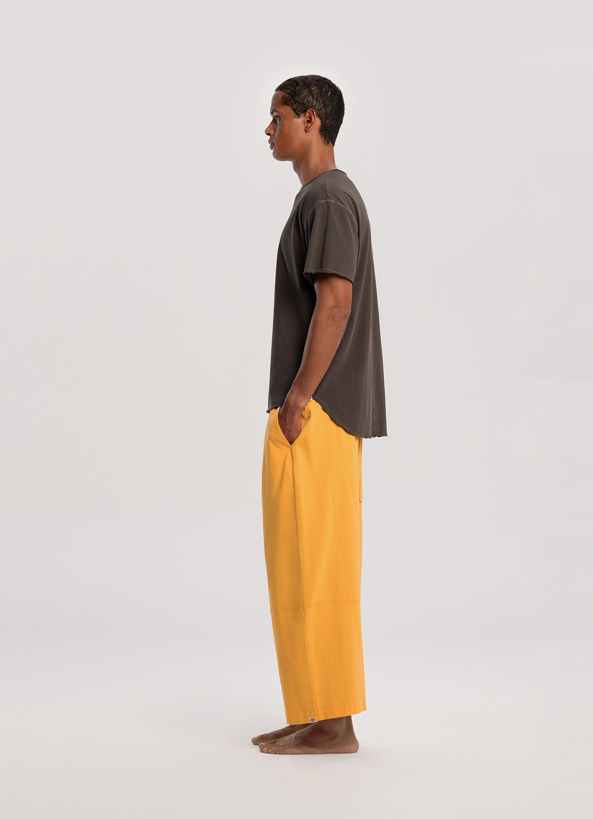 Wide panel pants (Unisex)_Marigold