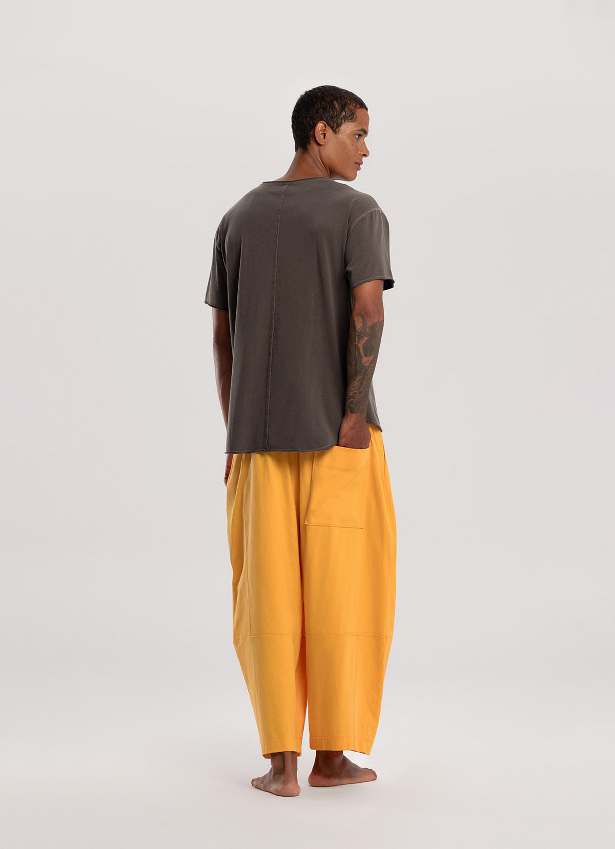 Wide panel pants (Unisex)_Marigold