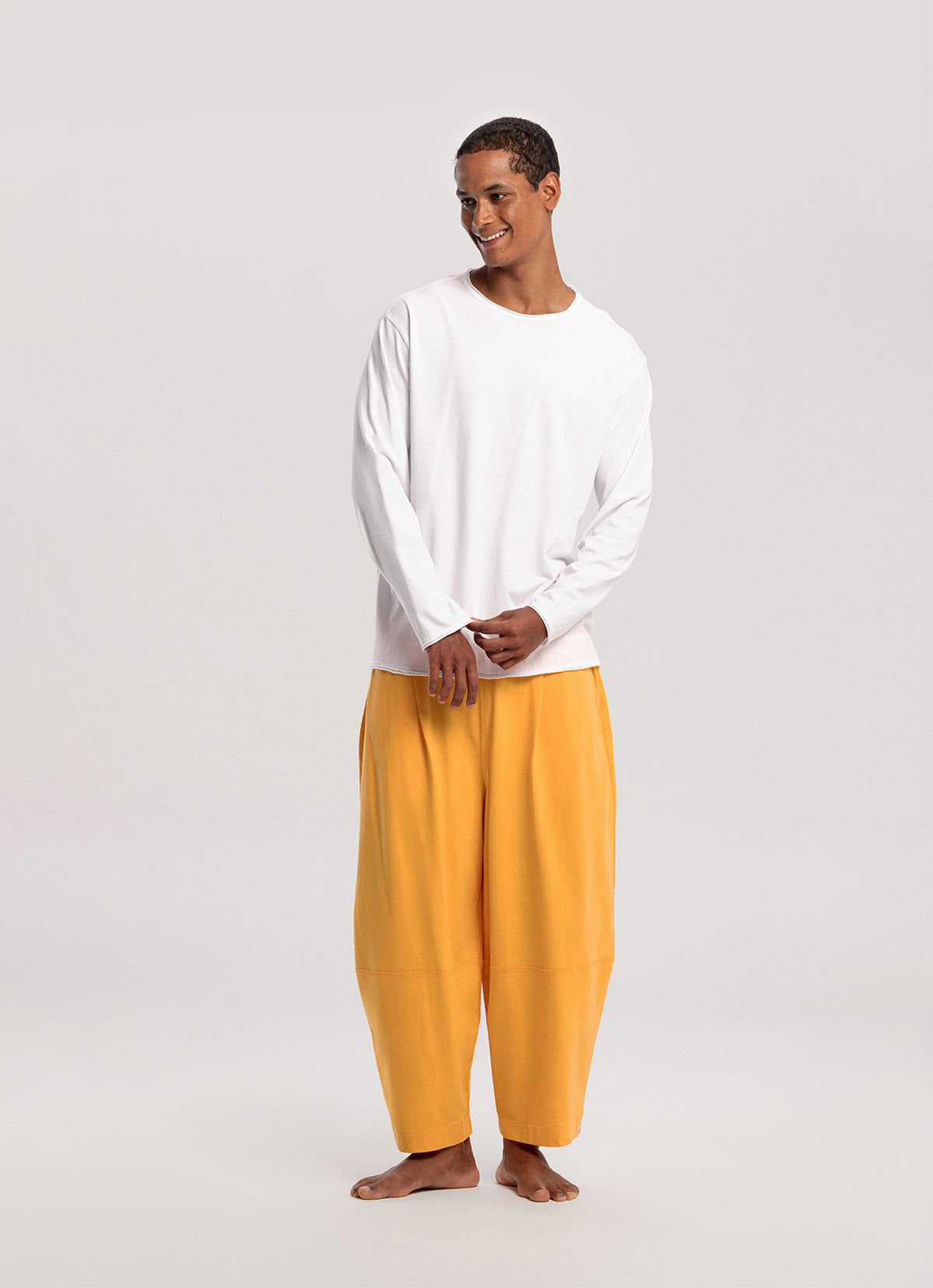 Wide panel pants (Unisex)_Marigold