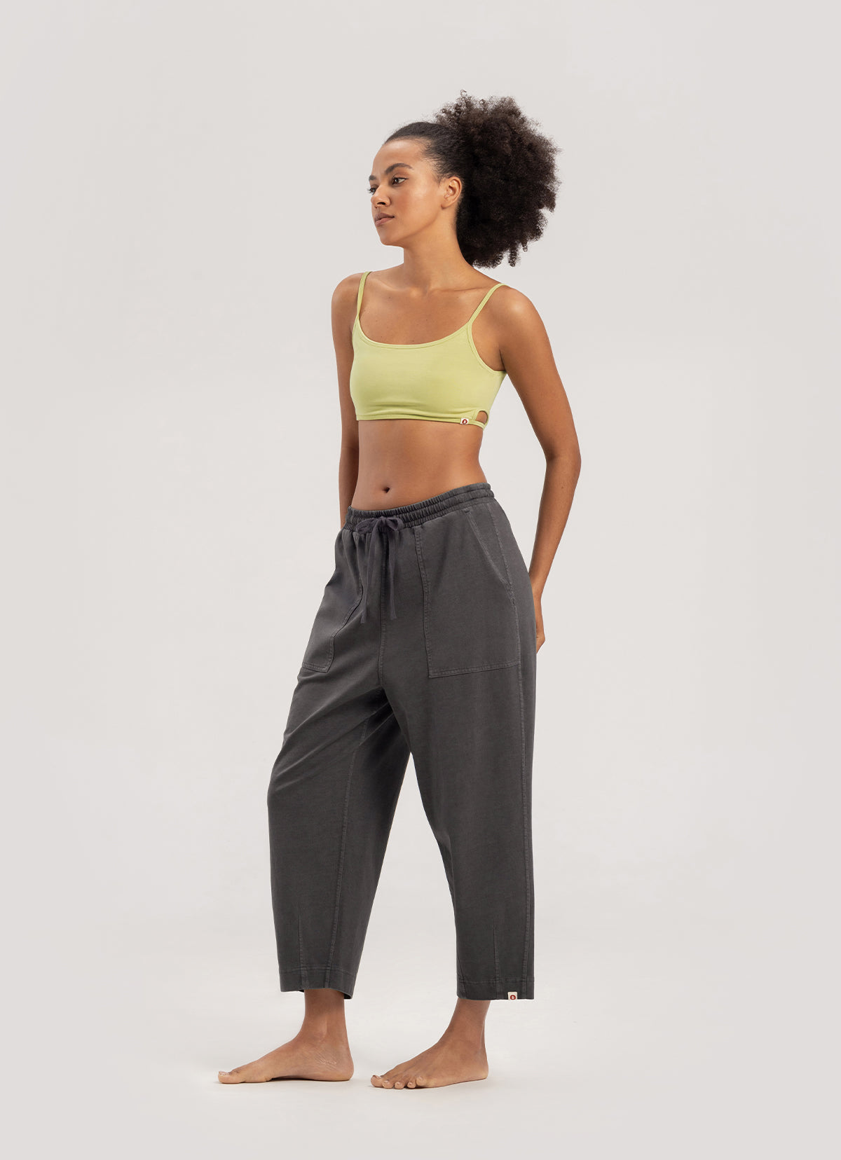 Side cut bra top_Nile