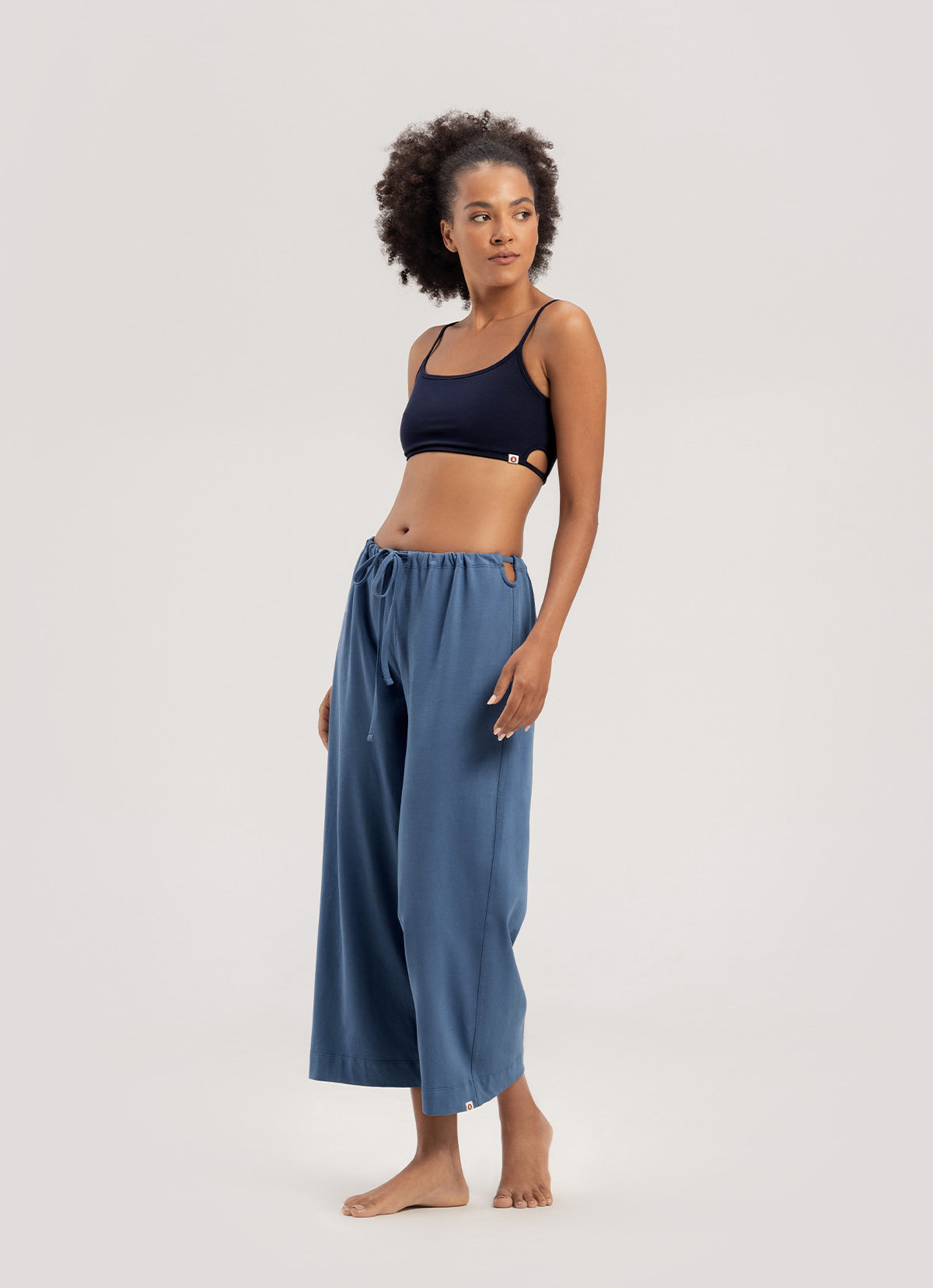 ヨガ・ピラティス Horizon wide pants BUDHI MUDRA Tied straight pants_Blue Horizon – BUDHI MUDRA JAPAN