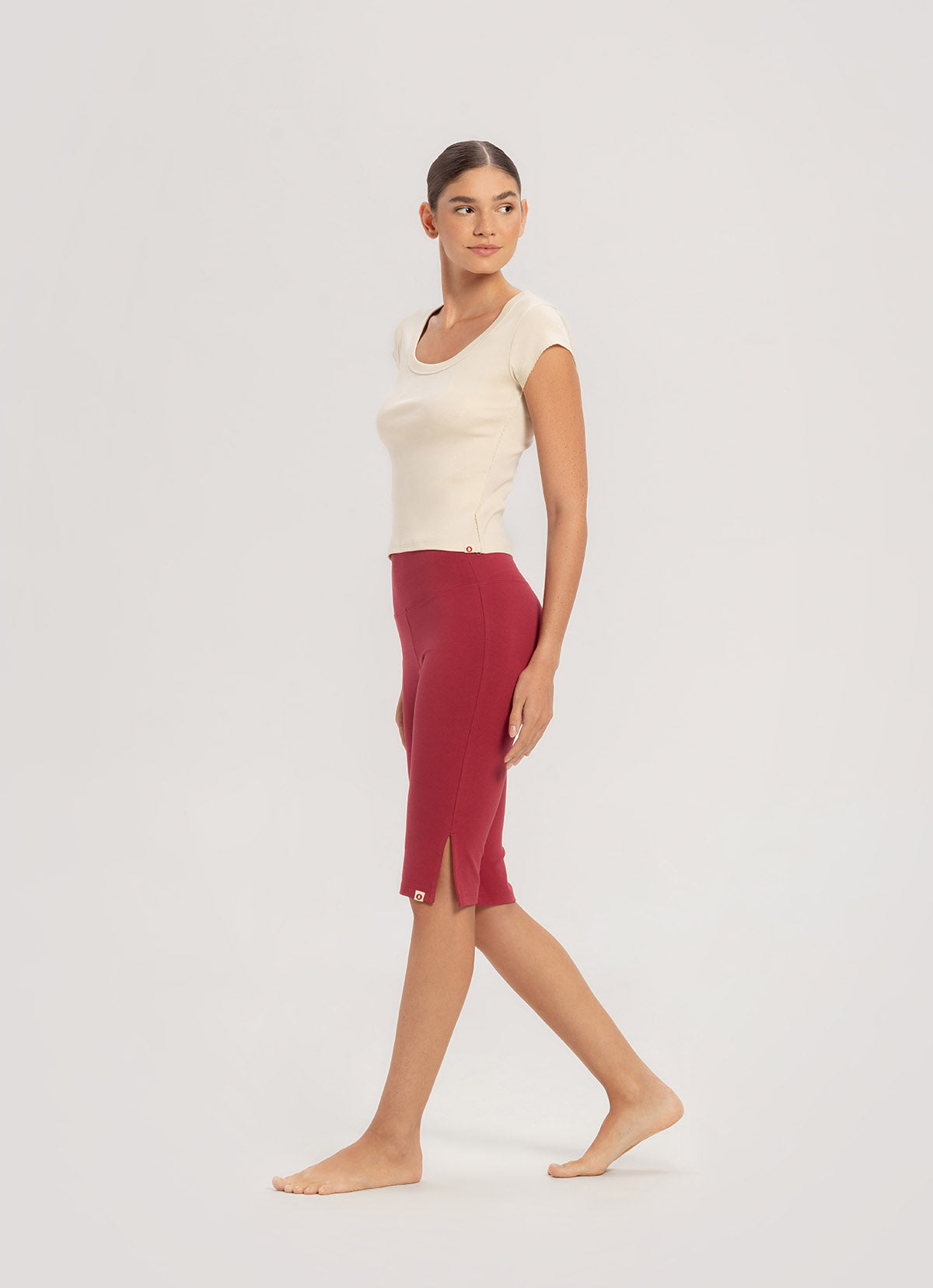Essential scoop T_Bone White