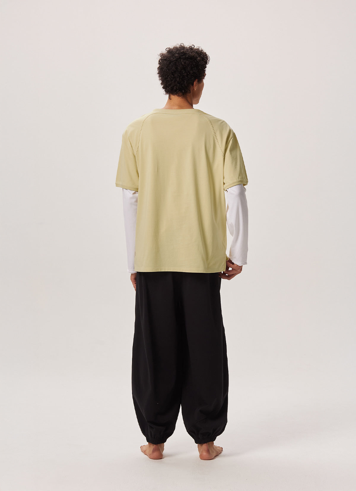 Diagonal jogger pants (Unisex)_Black
