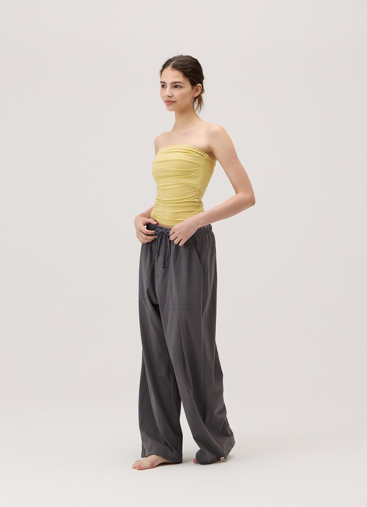 Pleats tube top (Rayon ver.)_Leek Green
