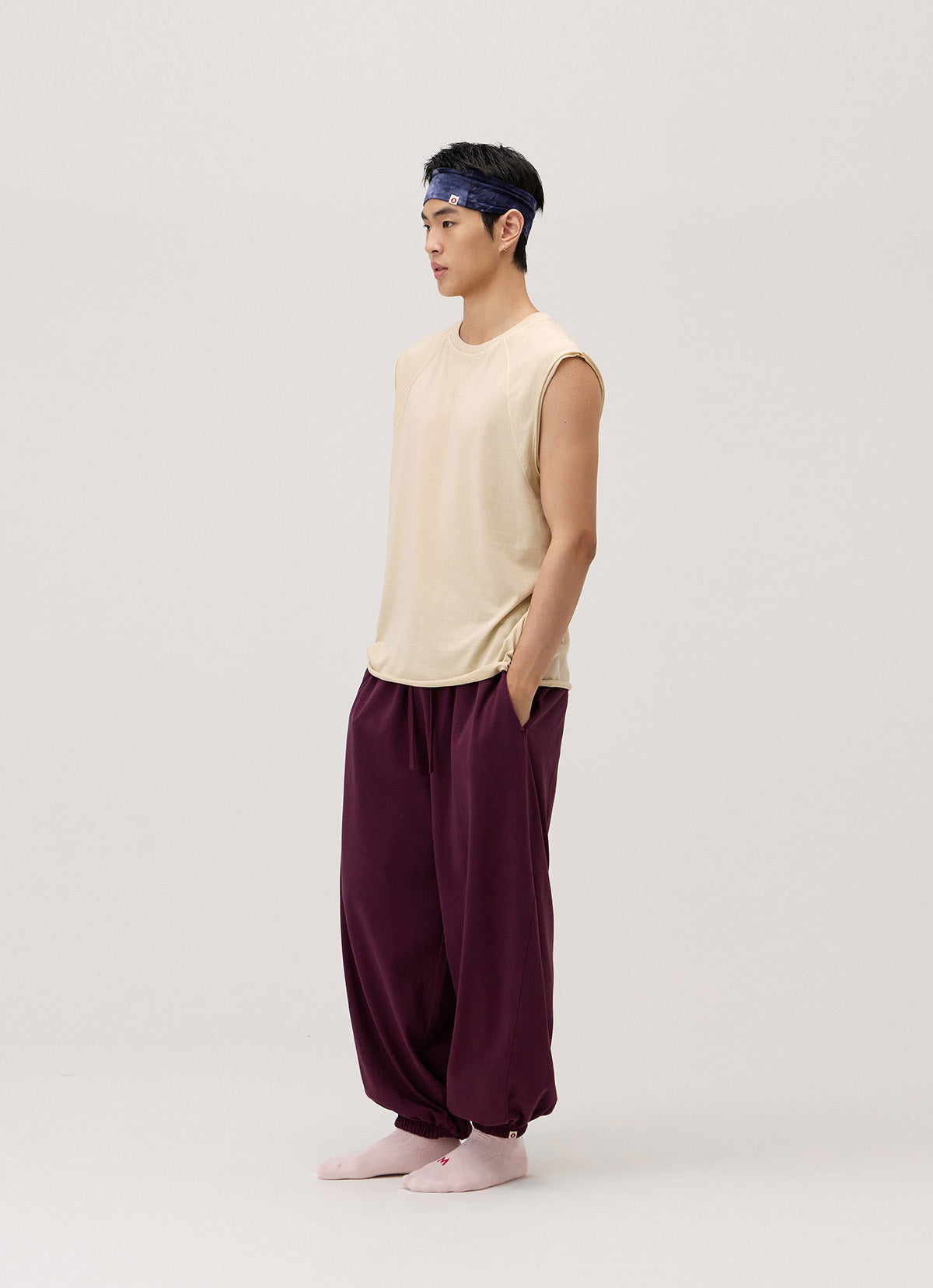 Diagonal jogger pants (Unisex)_Prune Purple