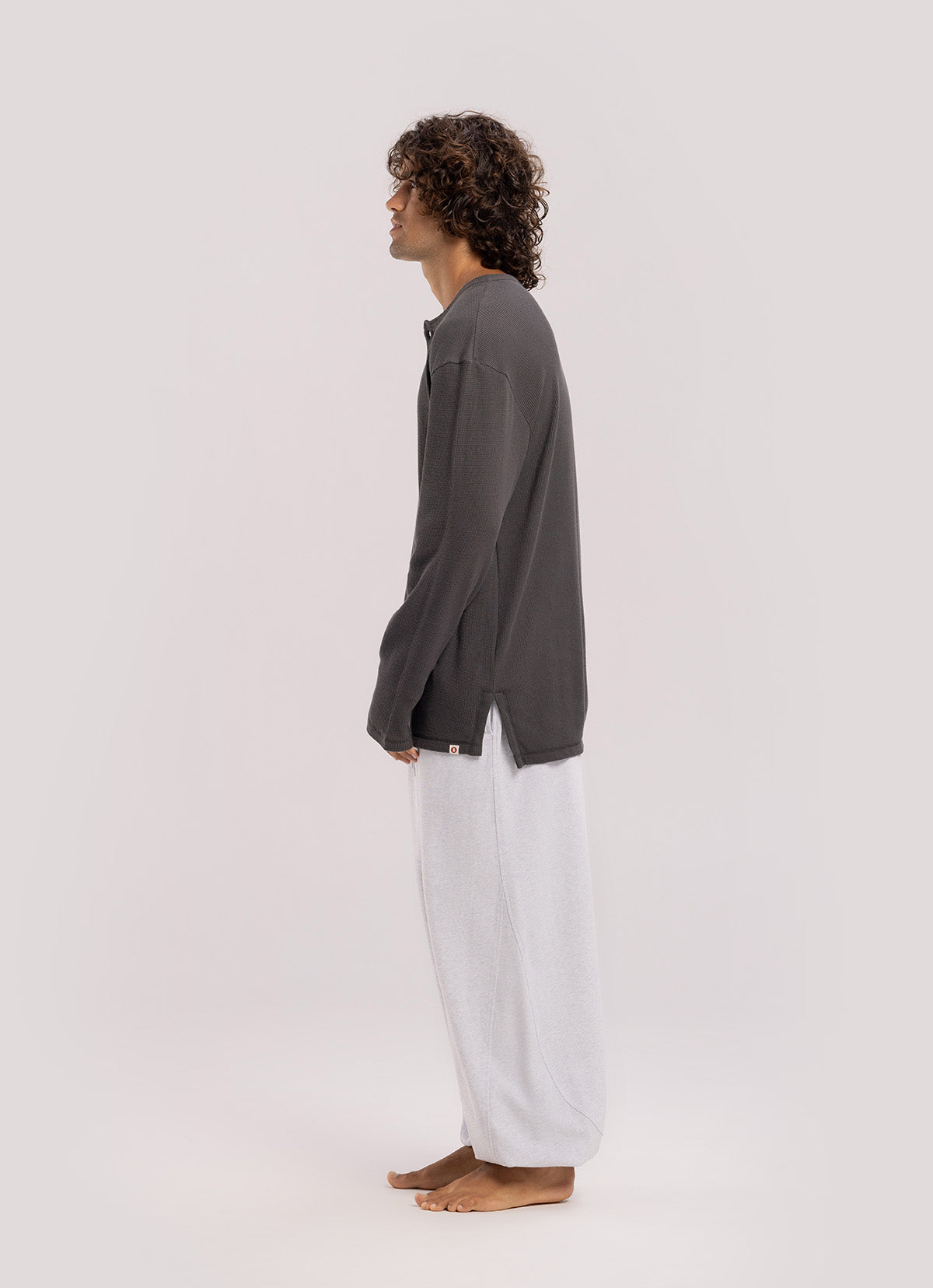 Diagonal jogger pants (Unisex)_Melange Grey