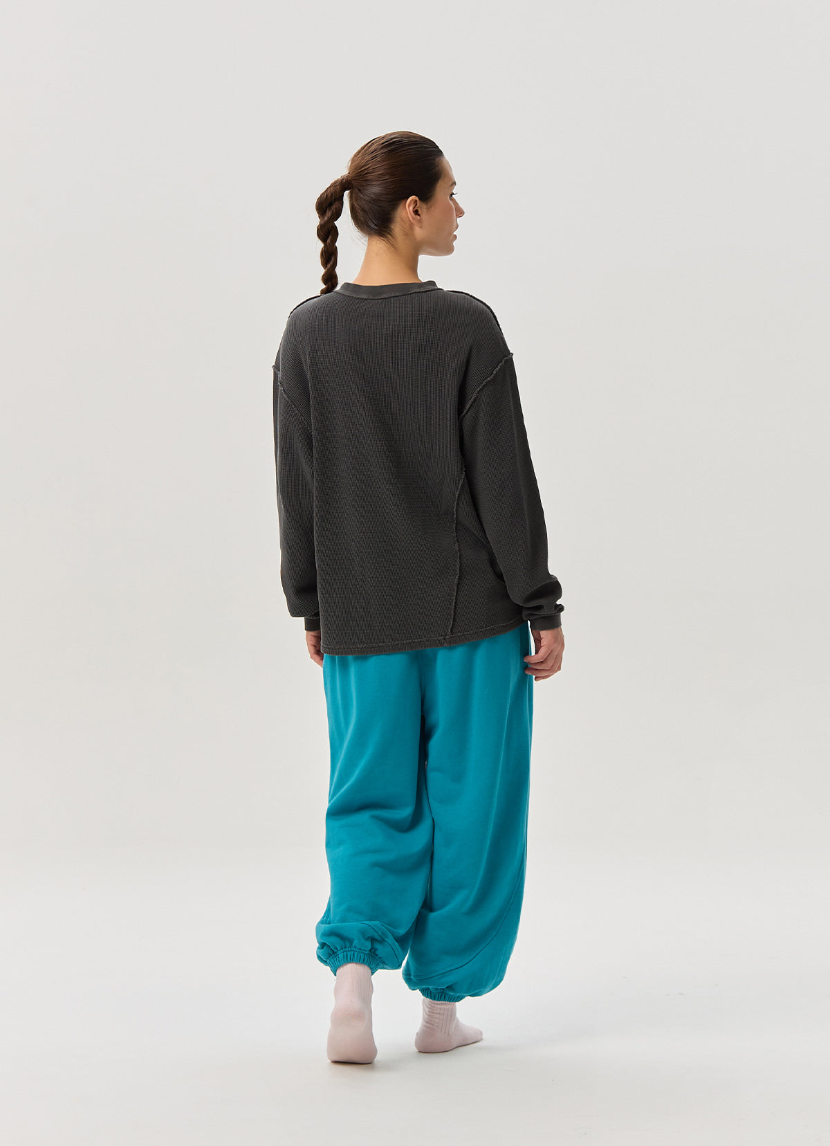 Diagonal jogger pants (Zurry ver.) (Unisex)_Biscay Bay