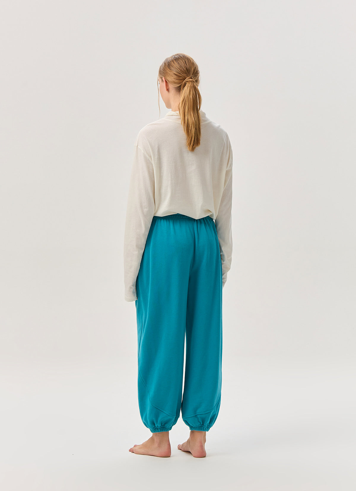 Diagonal jogger pants (Zurry ver.) (Unisex)_Biscay Bay