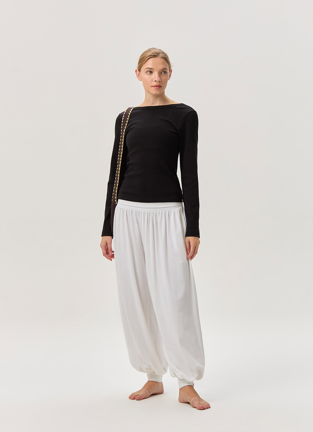 Essential scoop long sleeve_Black