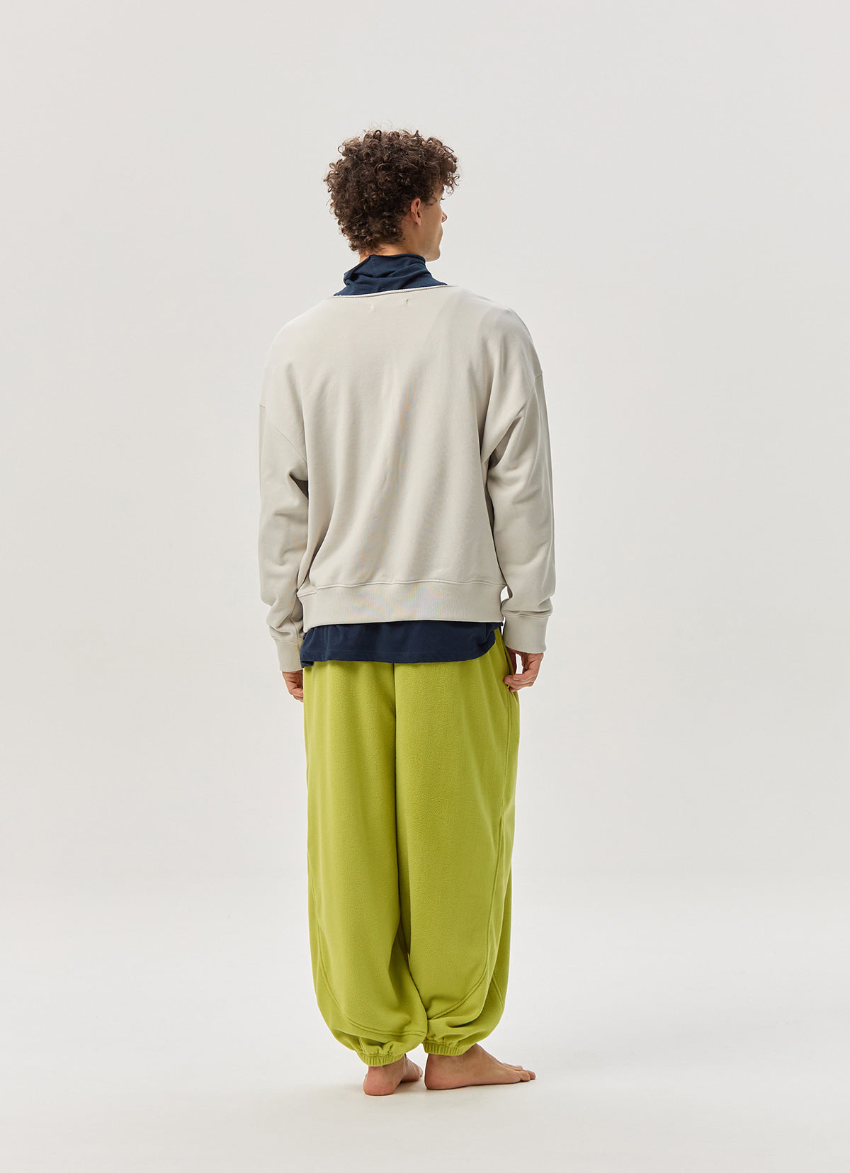 Diagonal jogger pants (Fleece ver.) (Unisex)_Split Pea