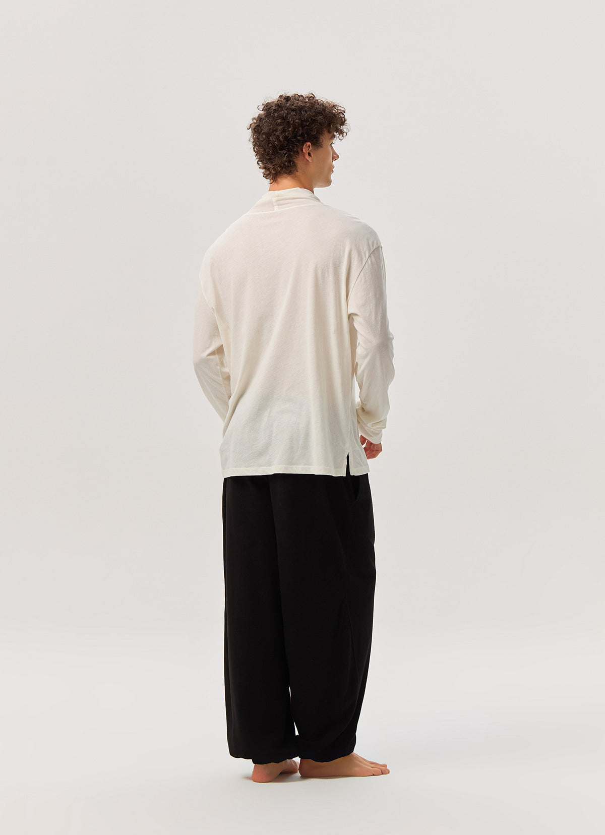 Nabhas long sleeve (Unisex)_Tofu