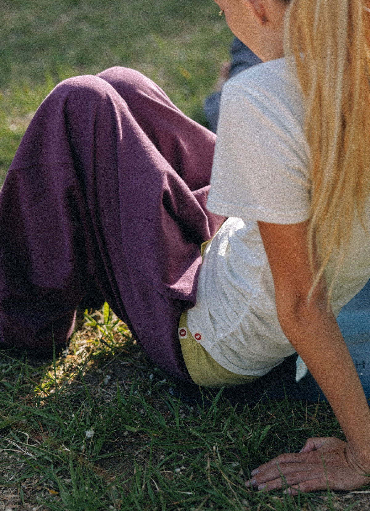 Diagonal jogger pants (Unisex)_Prune Purple